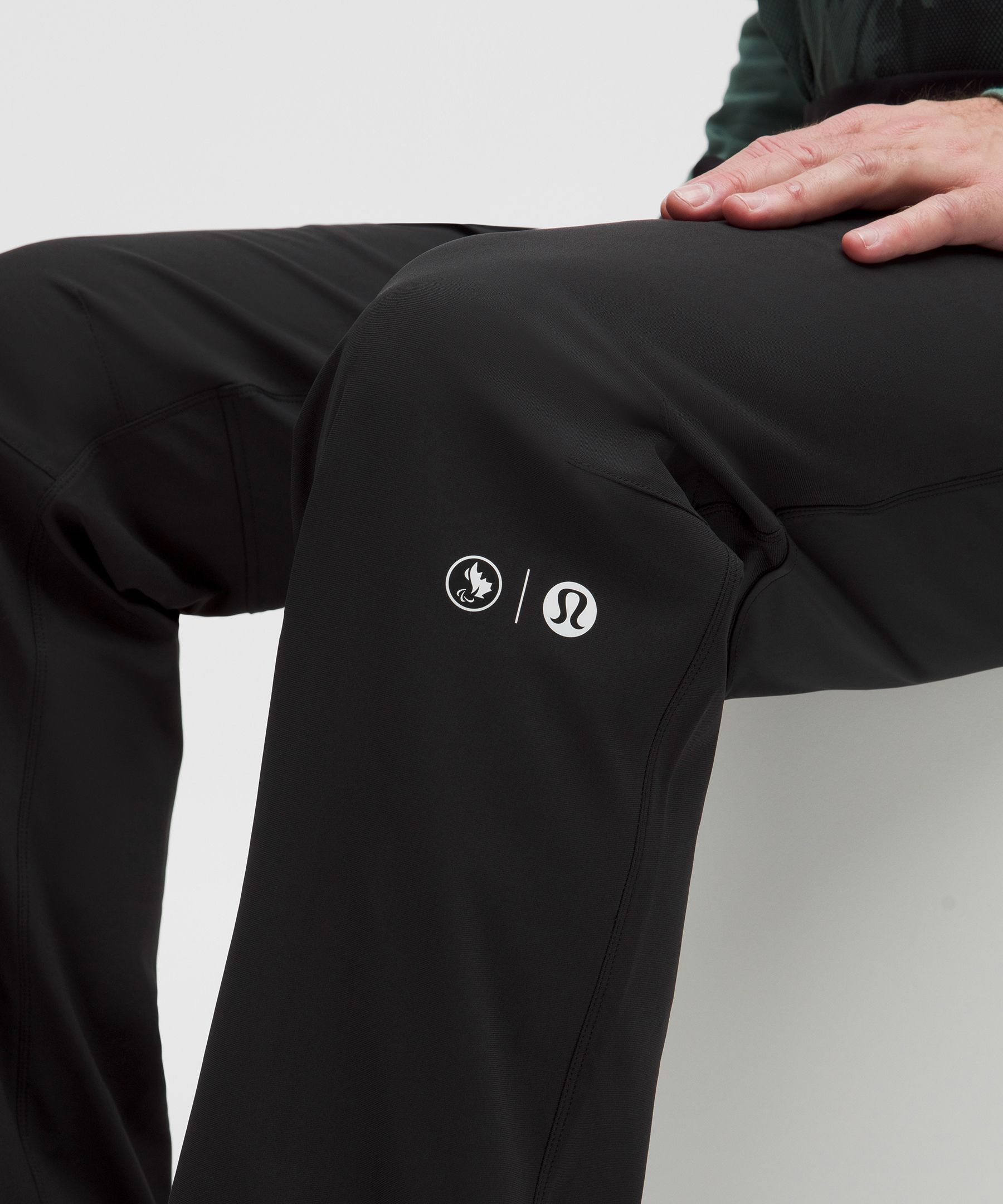 Team Canada ABC Seated-Fit Relaxed 5 Pocket Pant 32L *CPC Logo