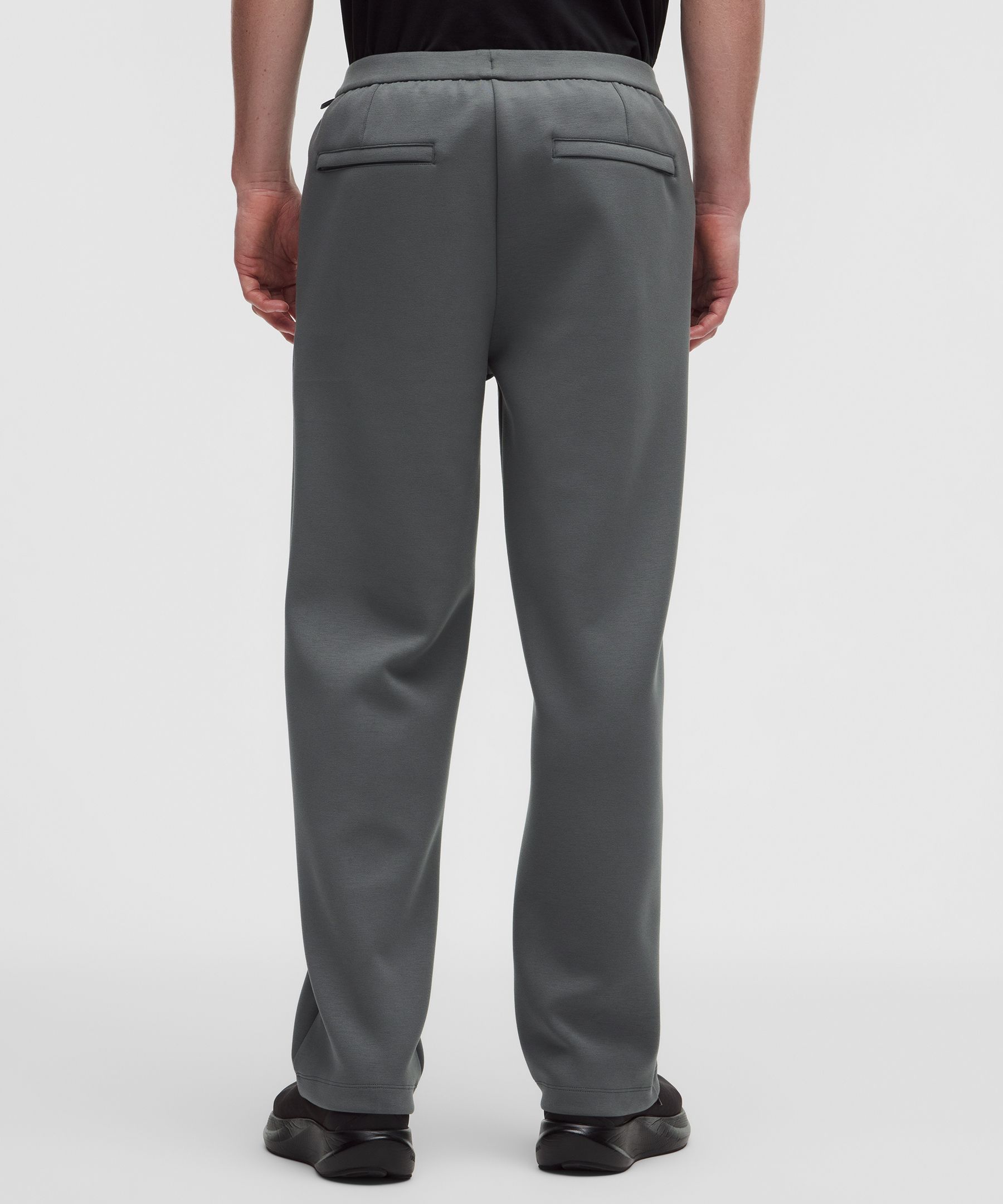 Smooth Spacer Pintuck Pant *Regular