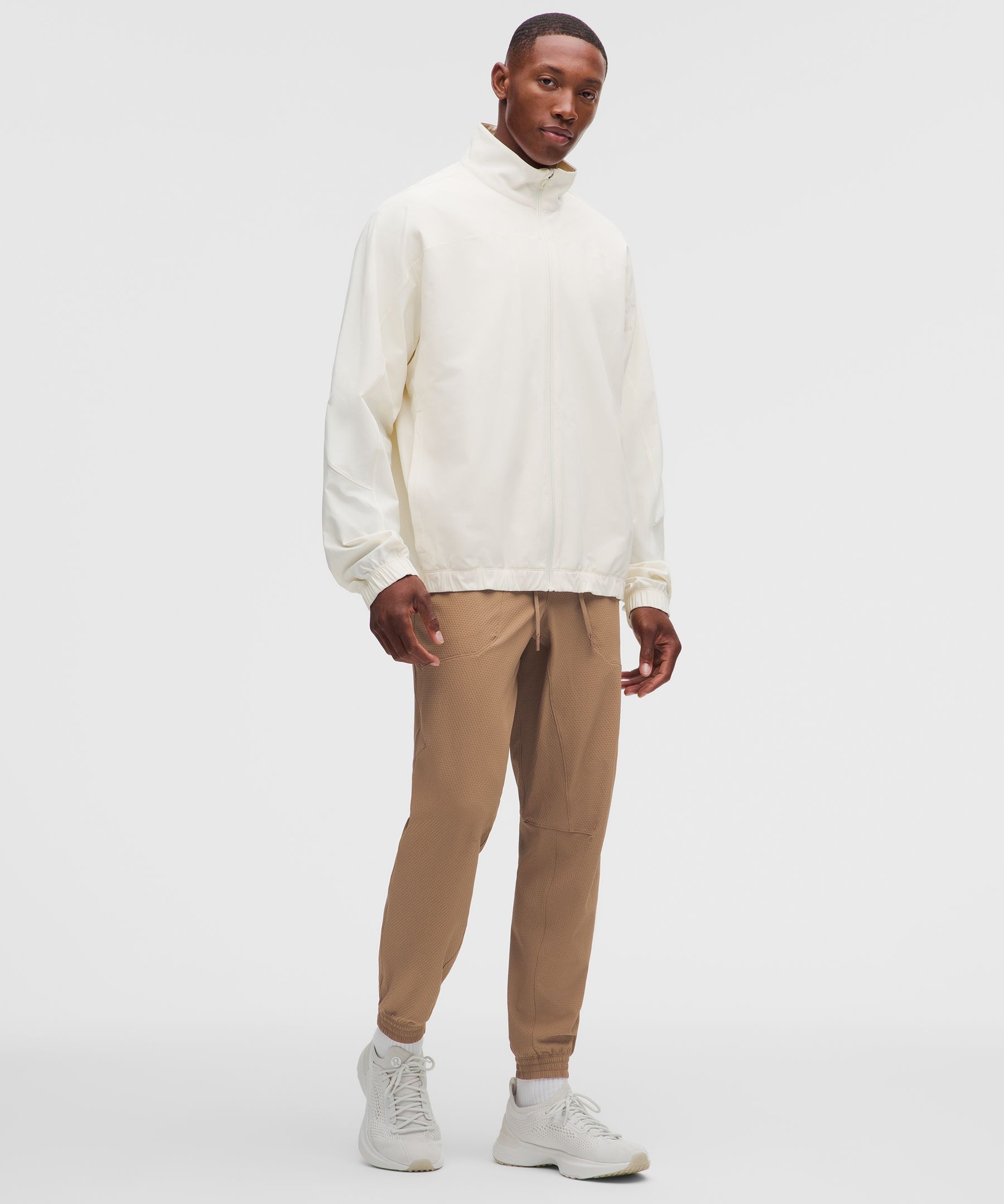 Joggers License to Train con textura *Regular
