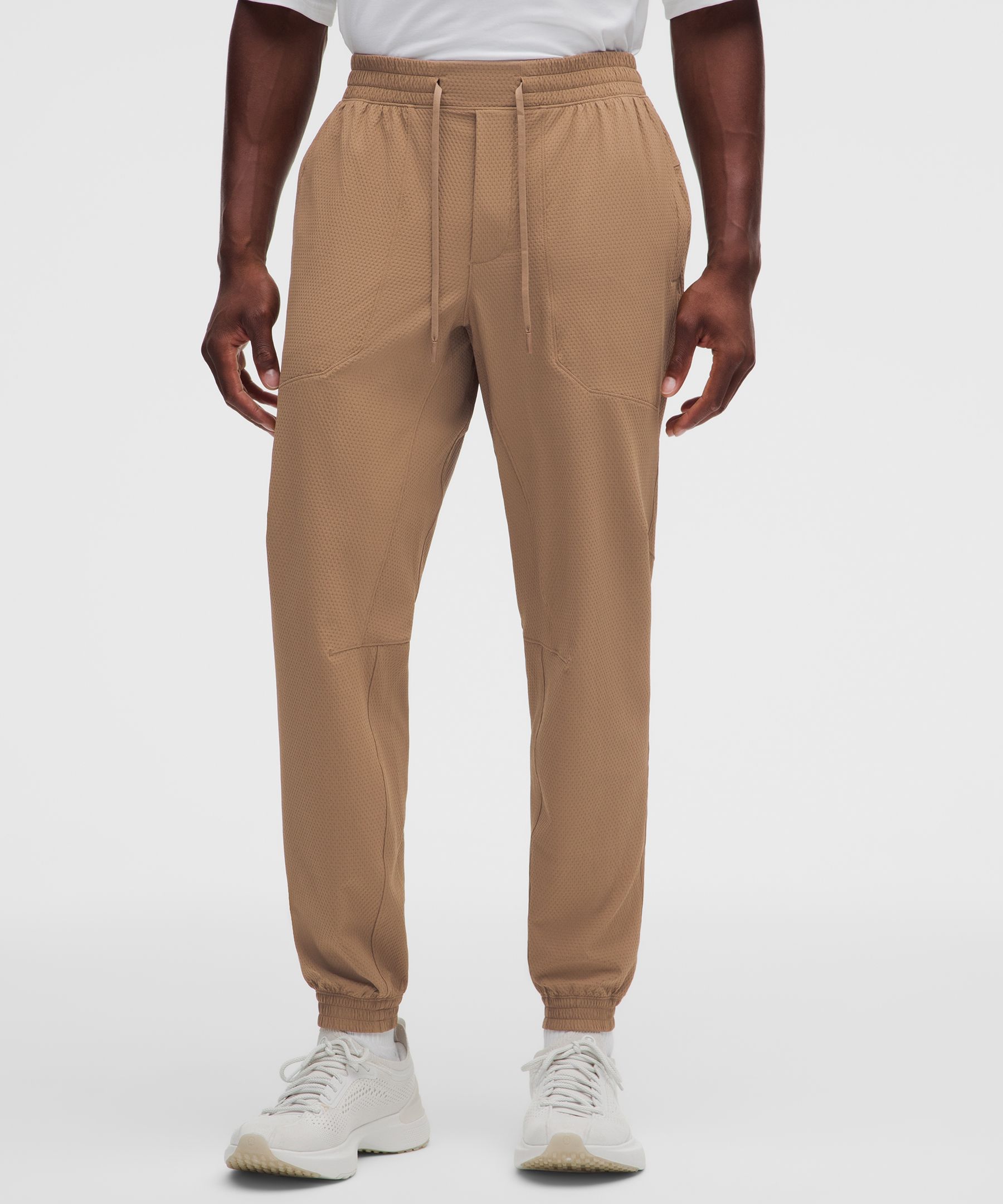 Joggers License to Train con textura *Regular