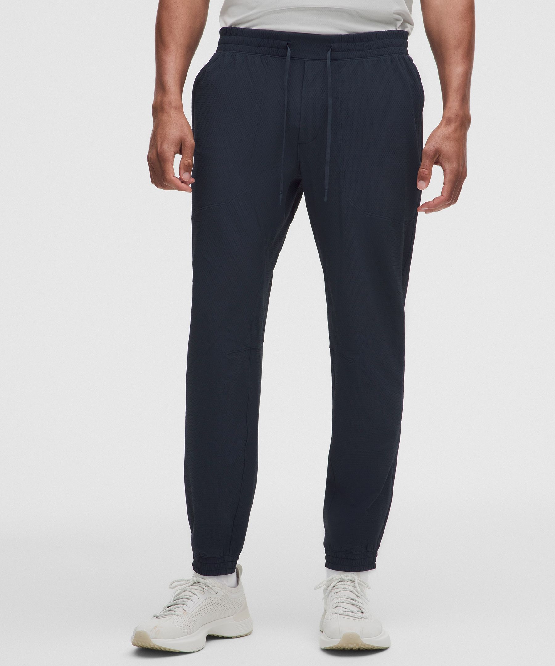 License to Train Textured Jogger *Regular