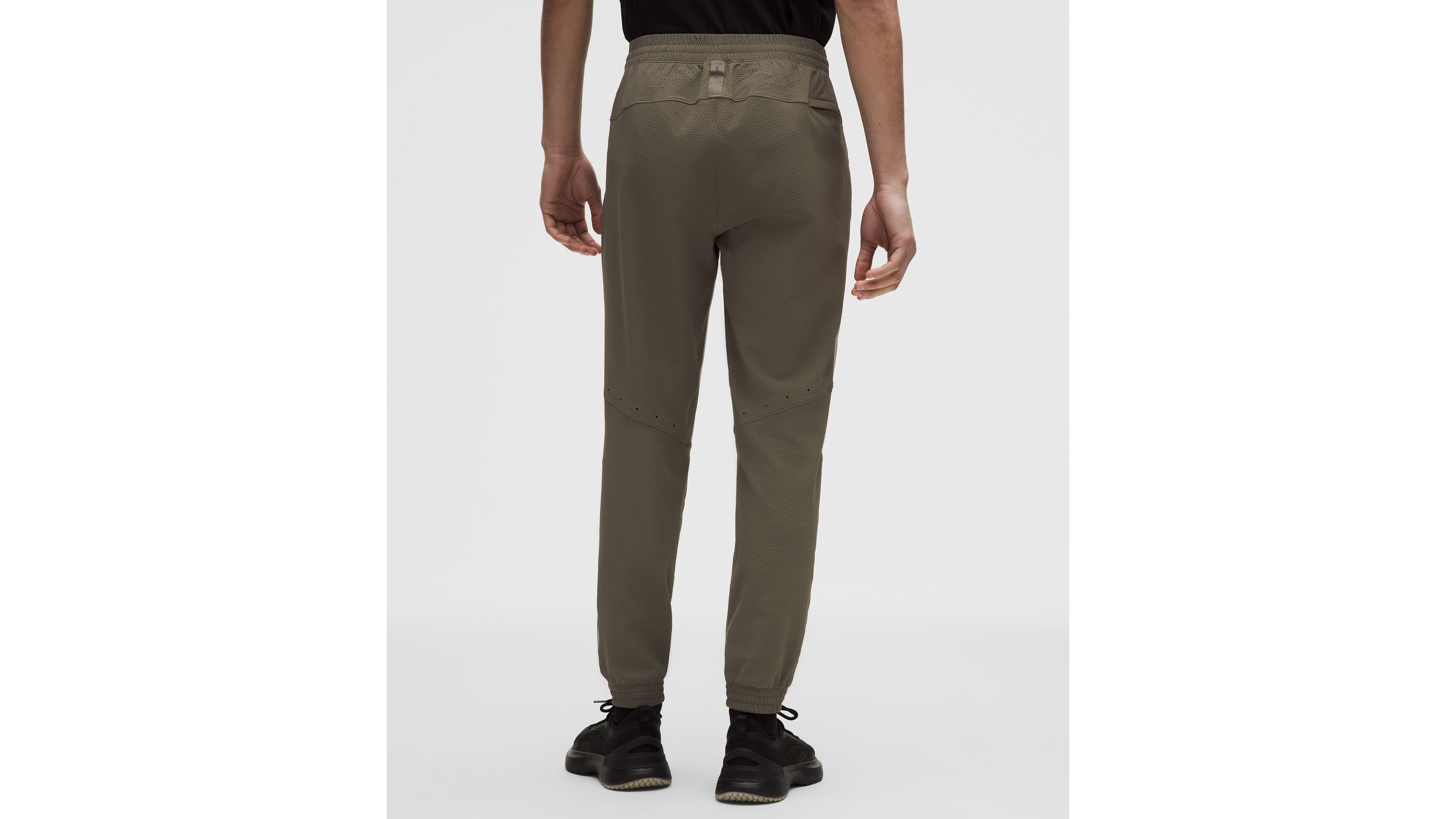 License to Train Textured Jogger *Regular