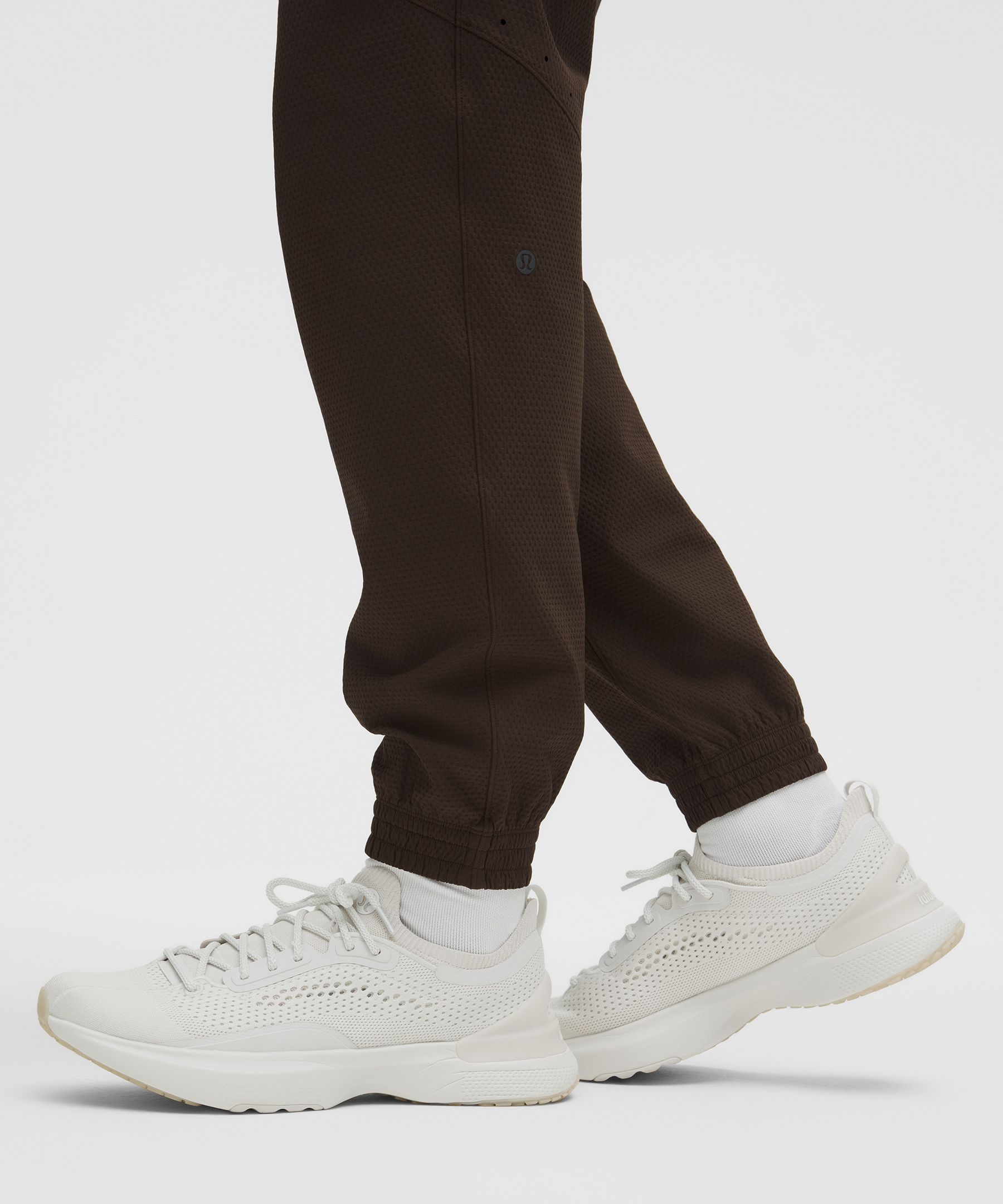 License to Train Textured Jogger *Regular