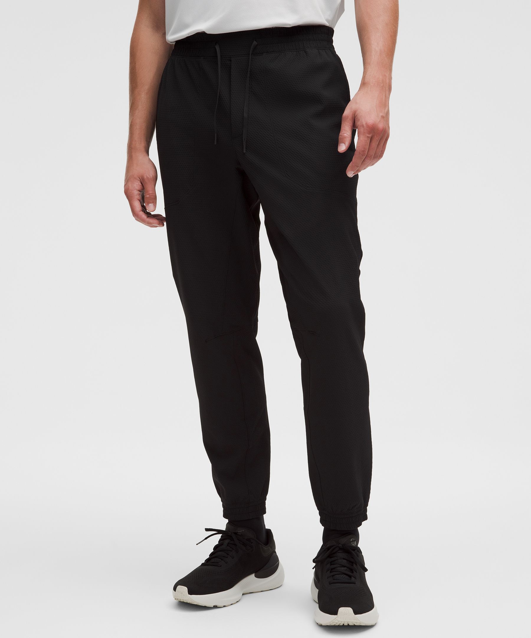 License to Train Textured Jogger *Shorter