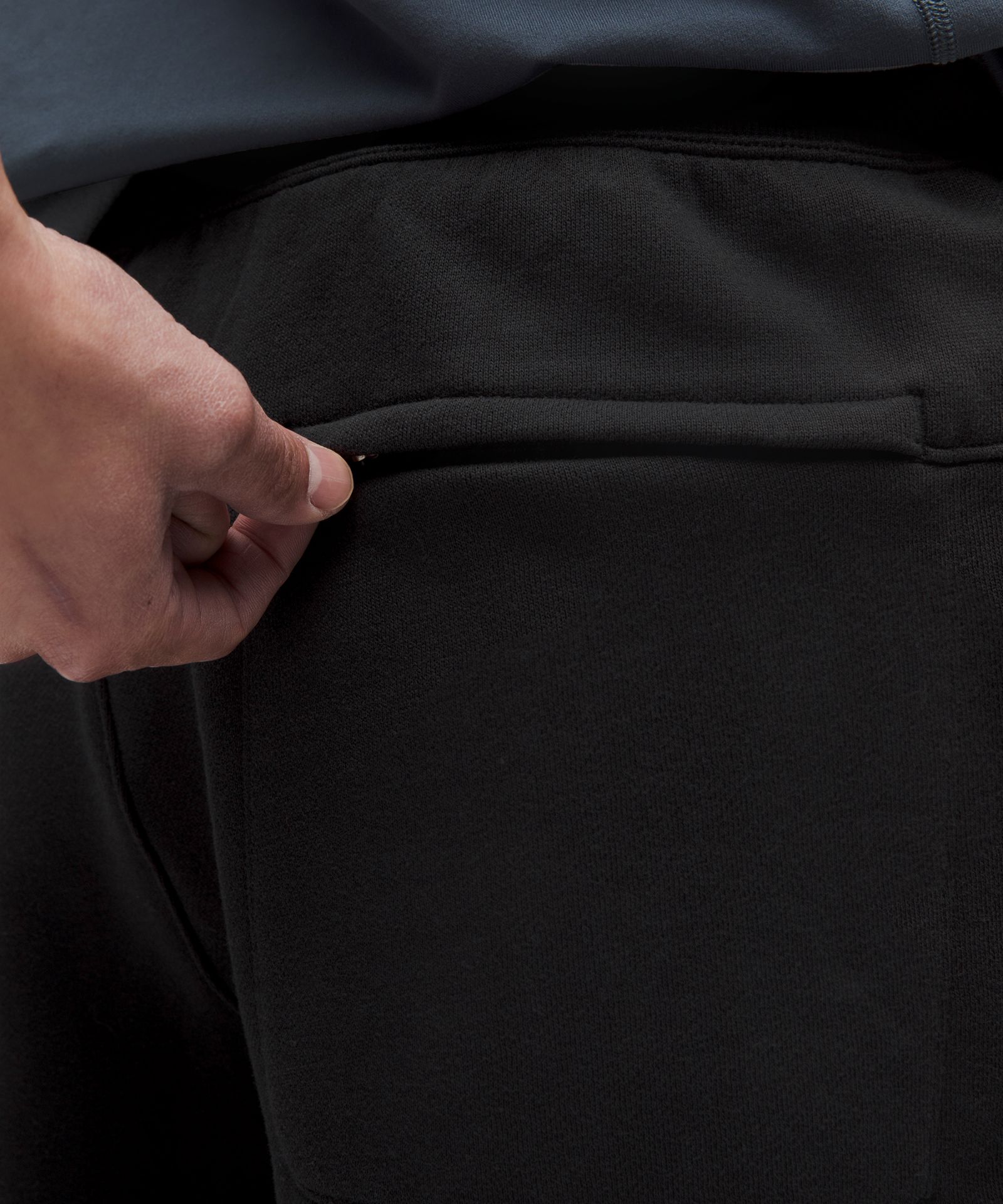 Мужские брюки Lululemon Steady State классического кроя — фото 5
