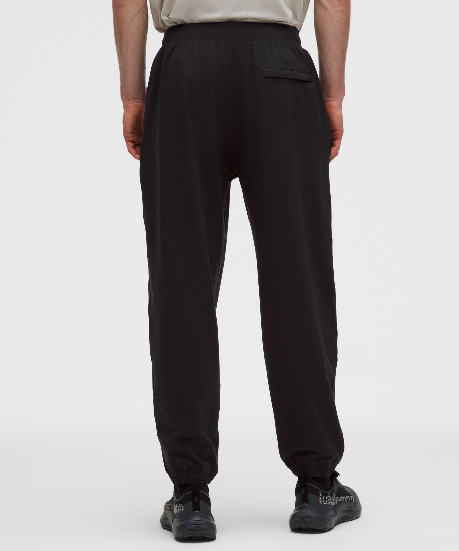 Heavyweight Soft Jersey Relaxed-Fit Jogger *Shorter
