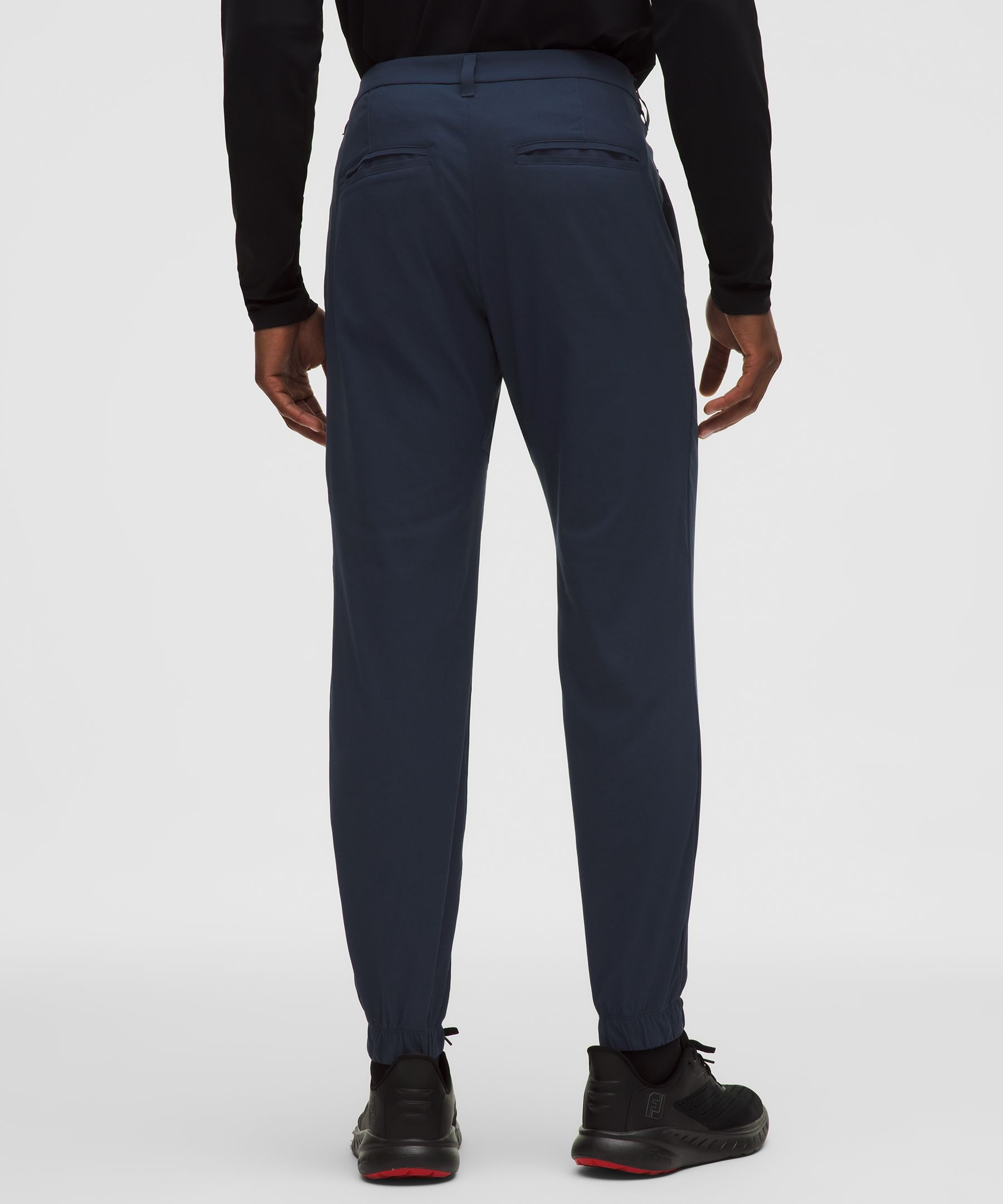 ABC Slim-Fit Fixed-Waist Golf Jogger *Regular