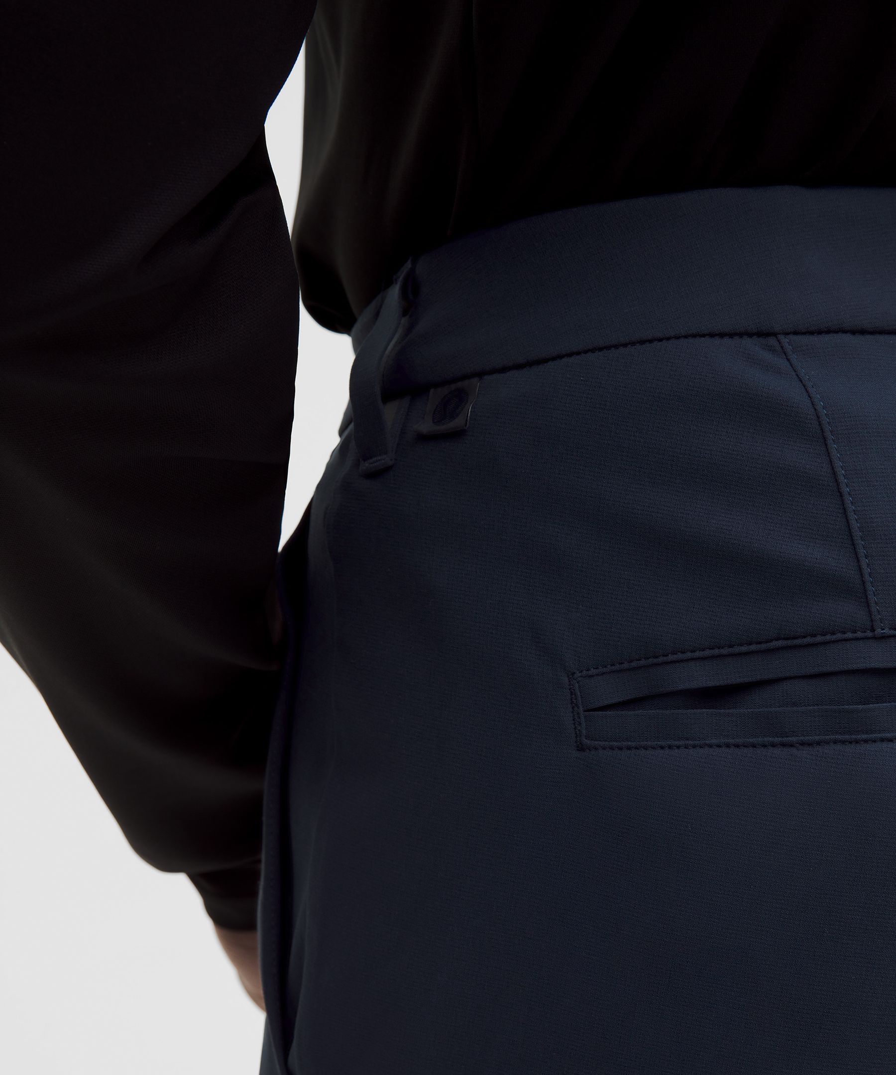 ABC Slim-Fit Fixed-Waist Golf Jogger *Regular