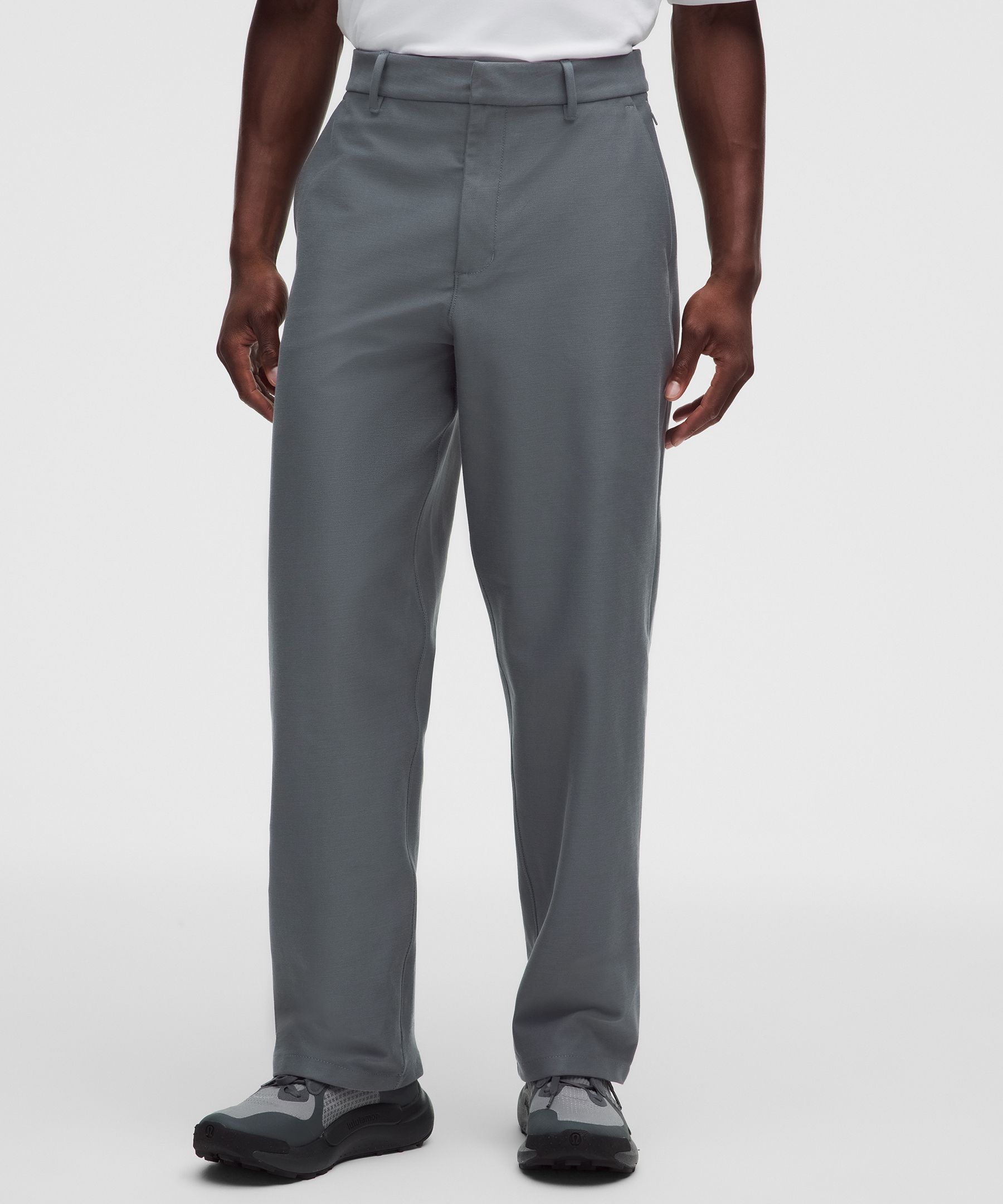 Pantal&oacute;n Slacker de corte holgado y pierna recta 32L