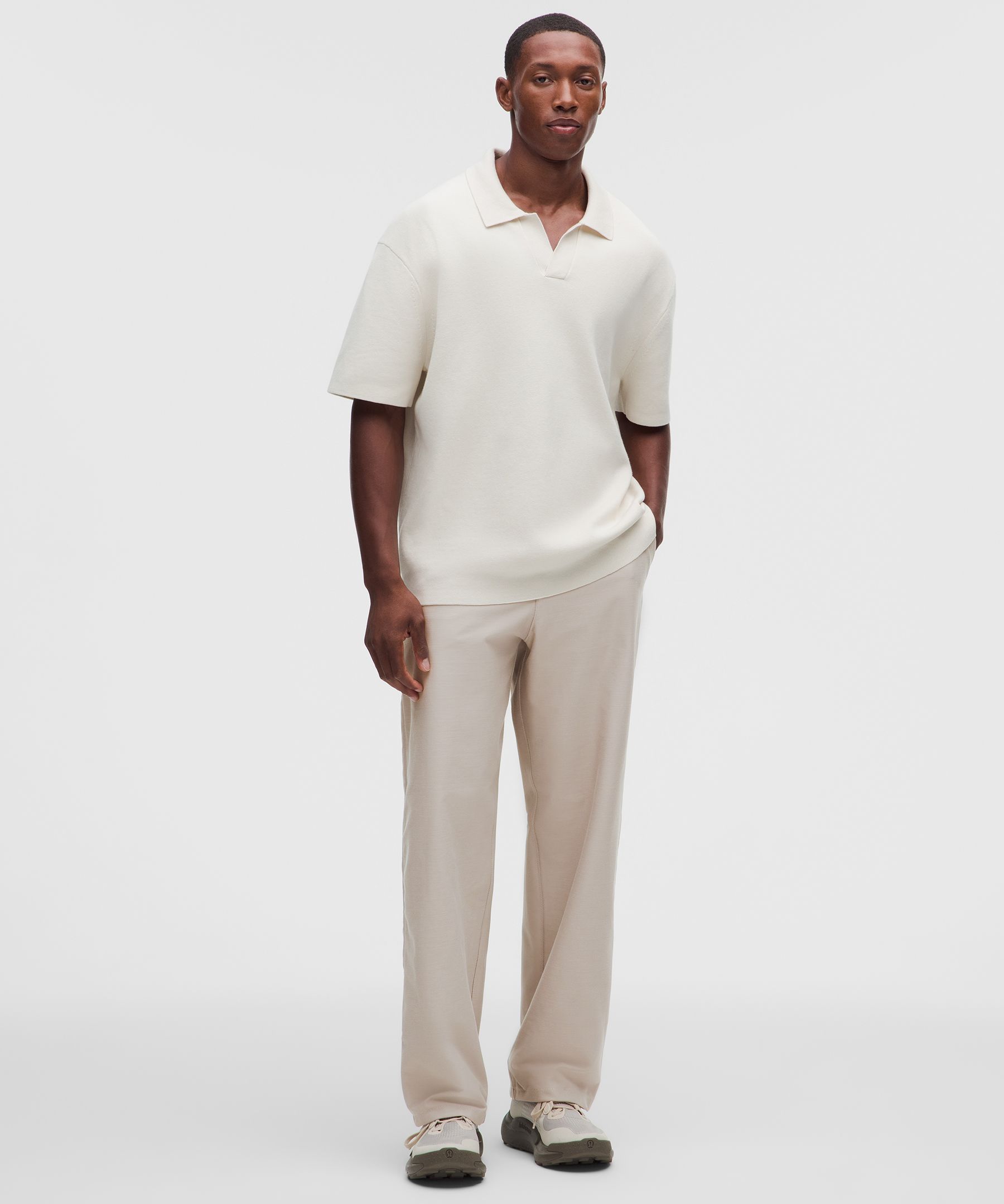 Pantalon habillé tombant ample jambe droite 32L