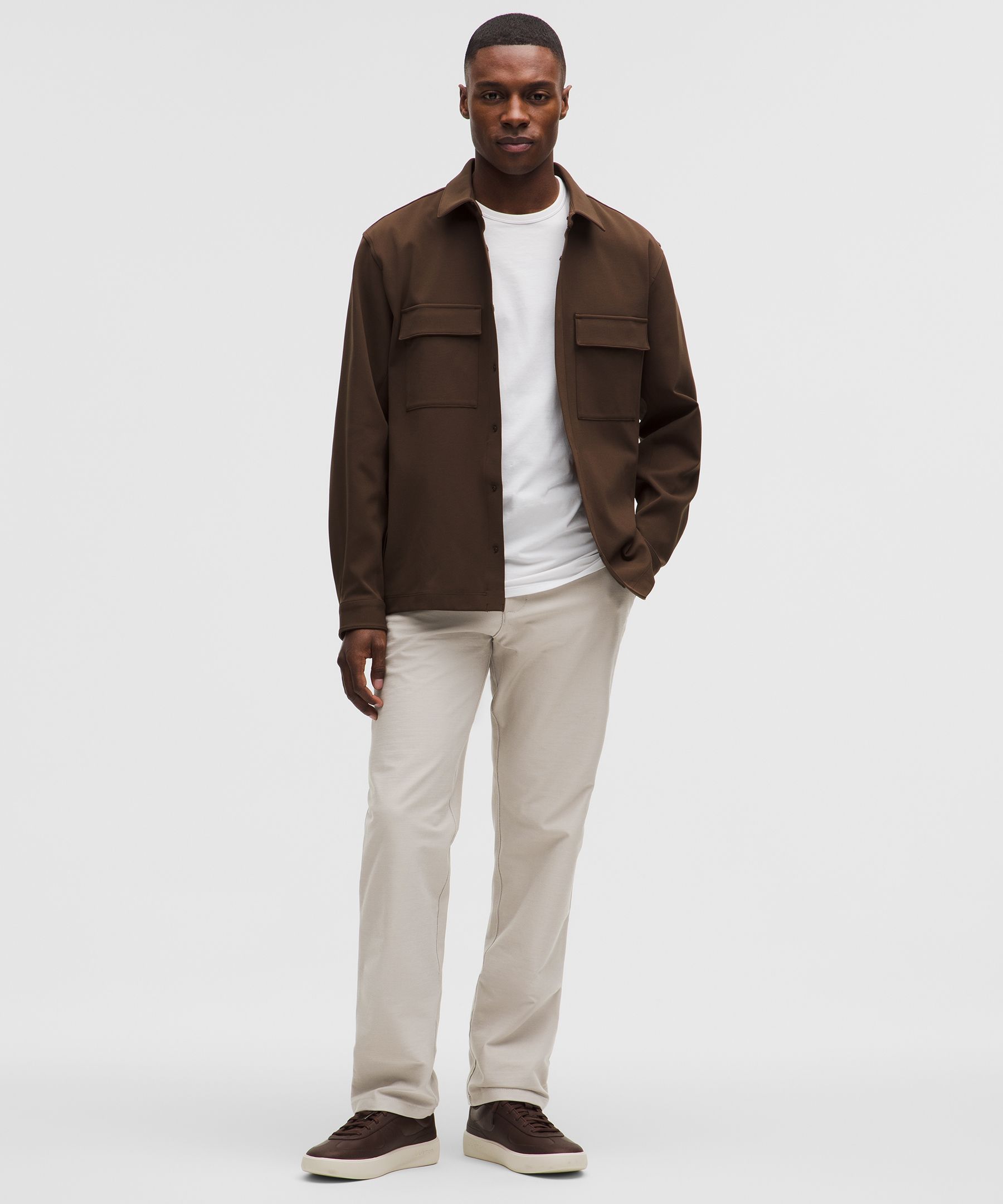 lululemon – Men’s Slacker Classic-Straight Trousers 32L – Color Khaki – Size 33