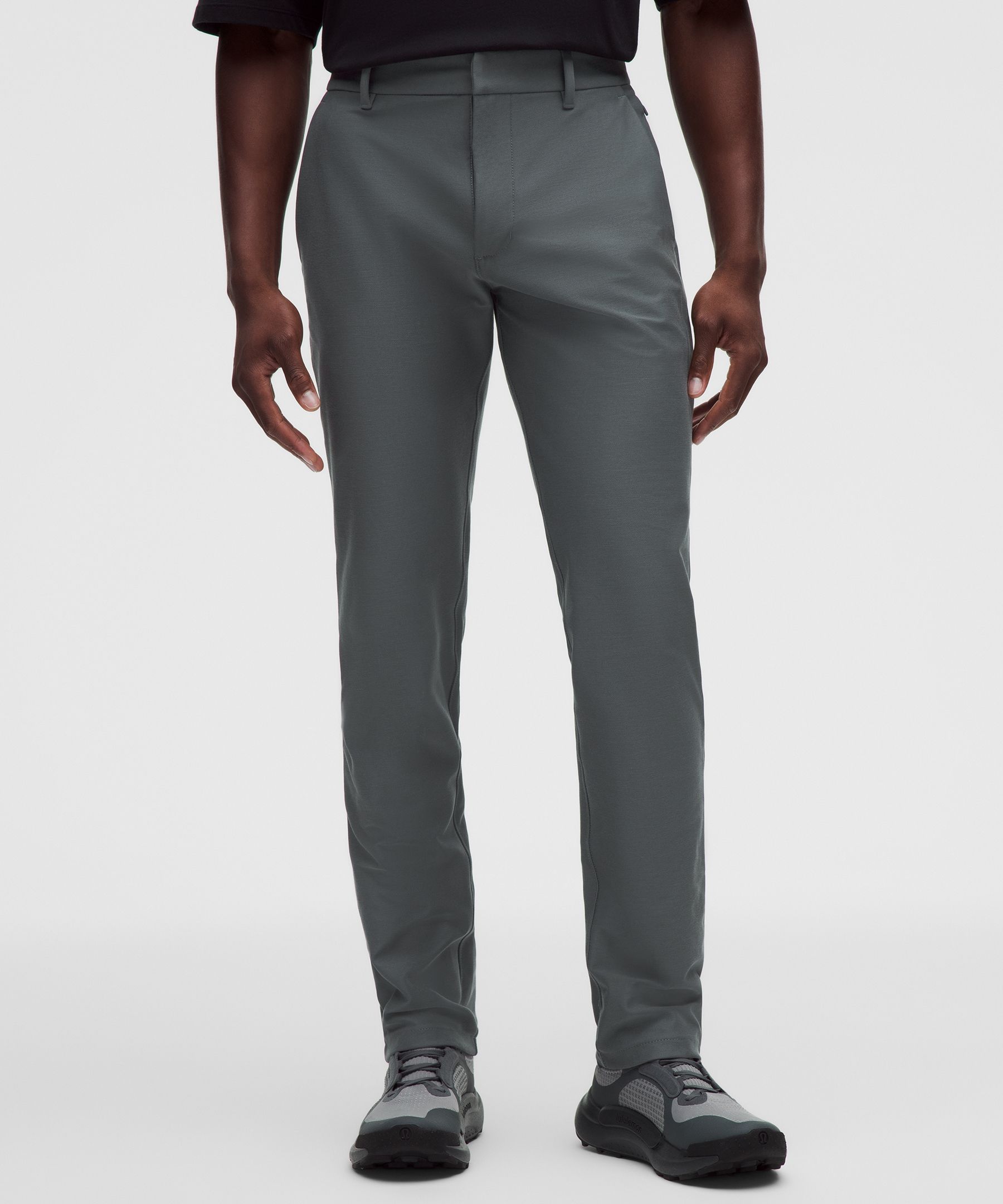 Pantalon habillé tombant ajusté jambe droite 32L