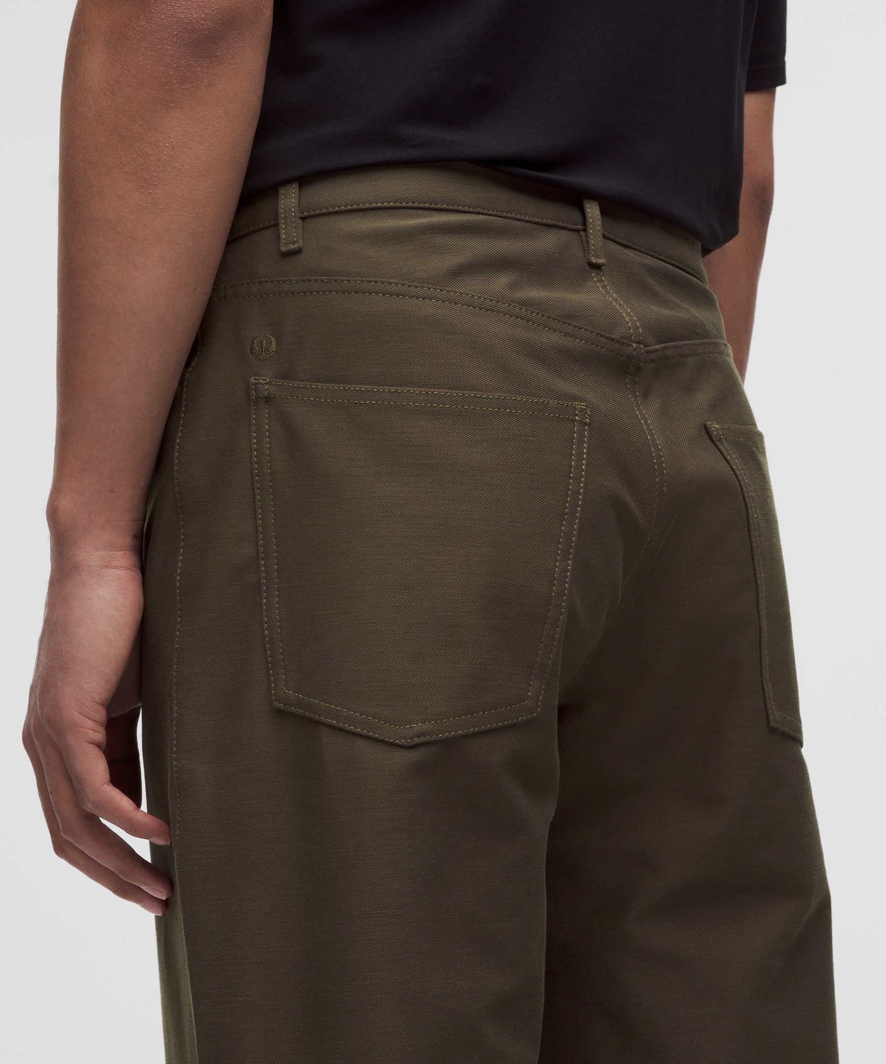 Pantal&oacute;n holgado de corte recto EasyFive, 81&nbsp;cm