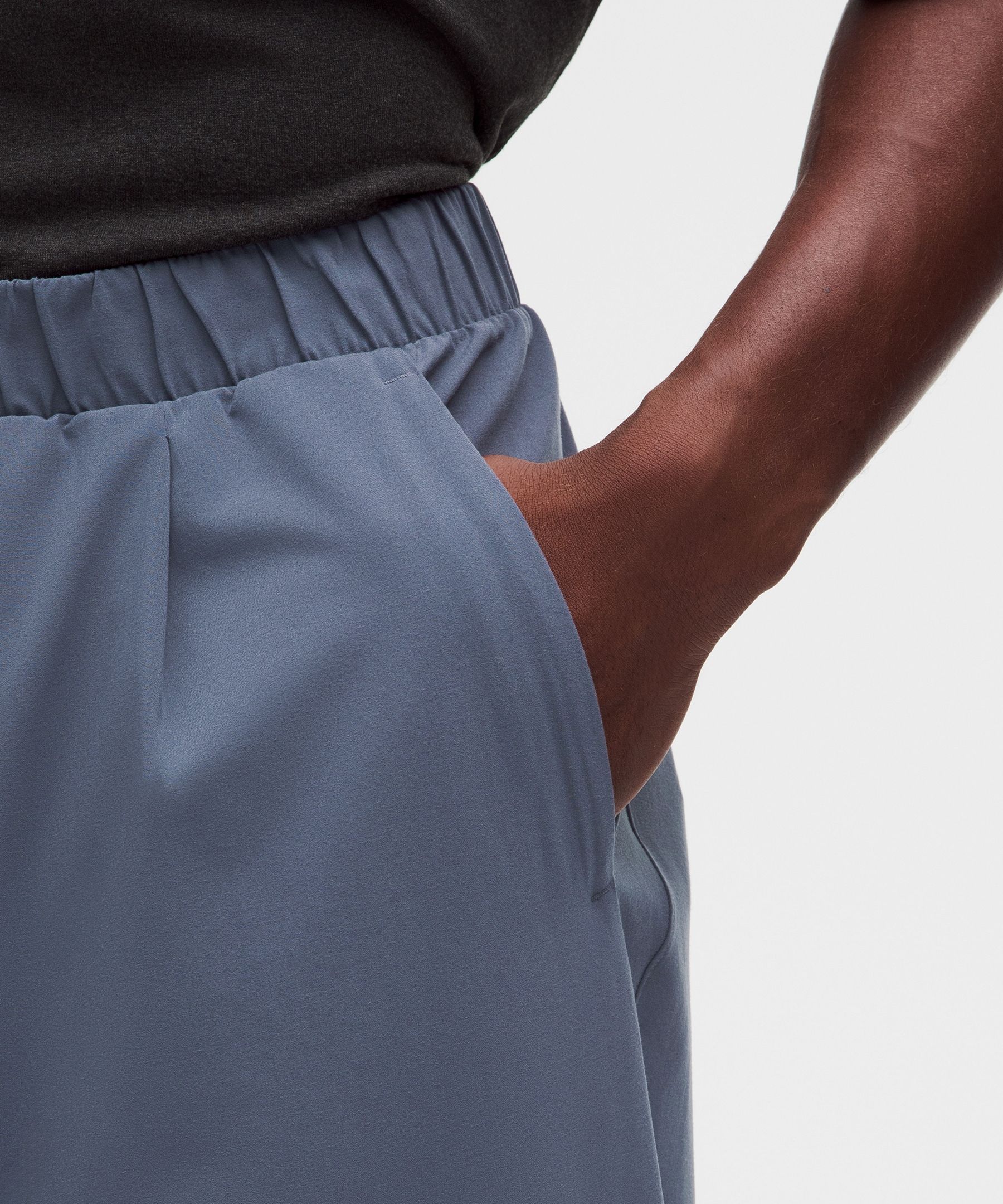 Balancer Woven Relaxed-Fit Pant *Shorter