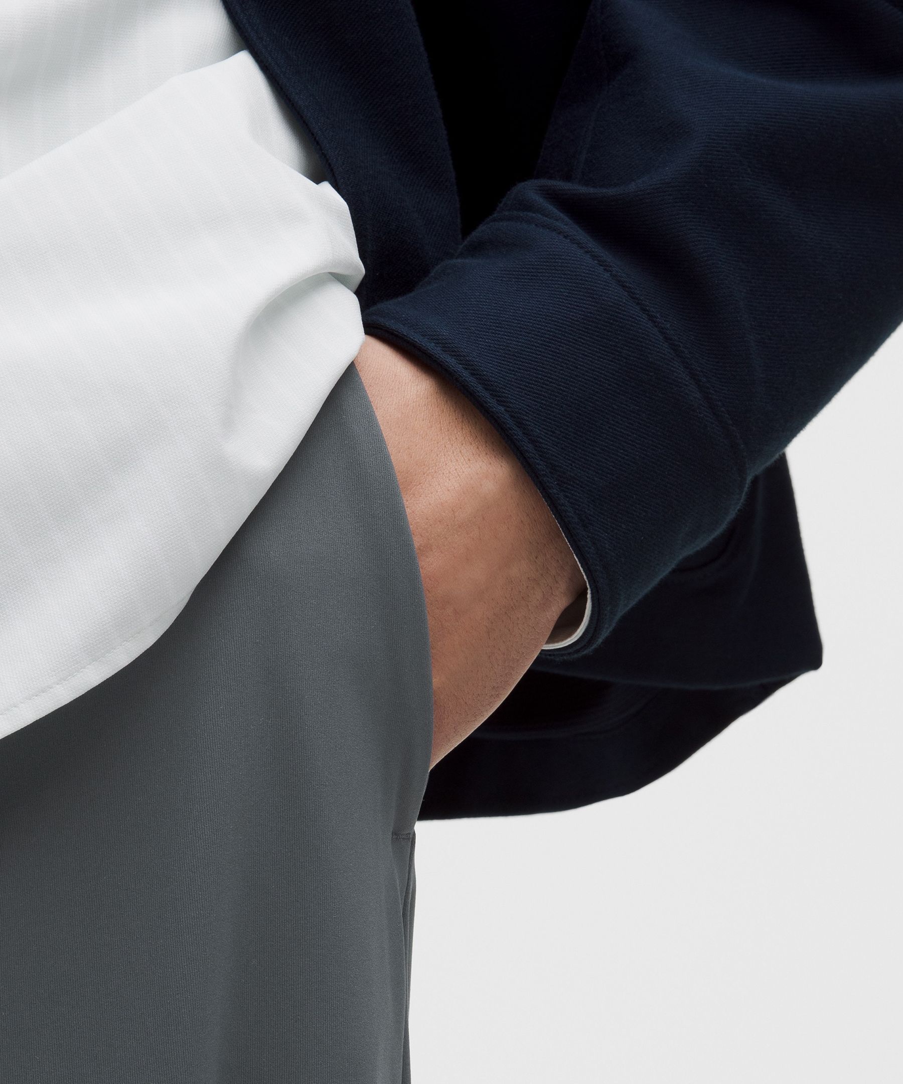 Men's Daydrift Relaxed-Fit Pleated Trouser Regular *No Belt Loops