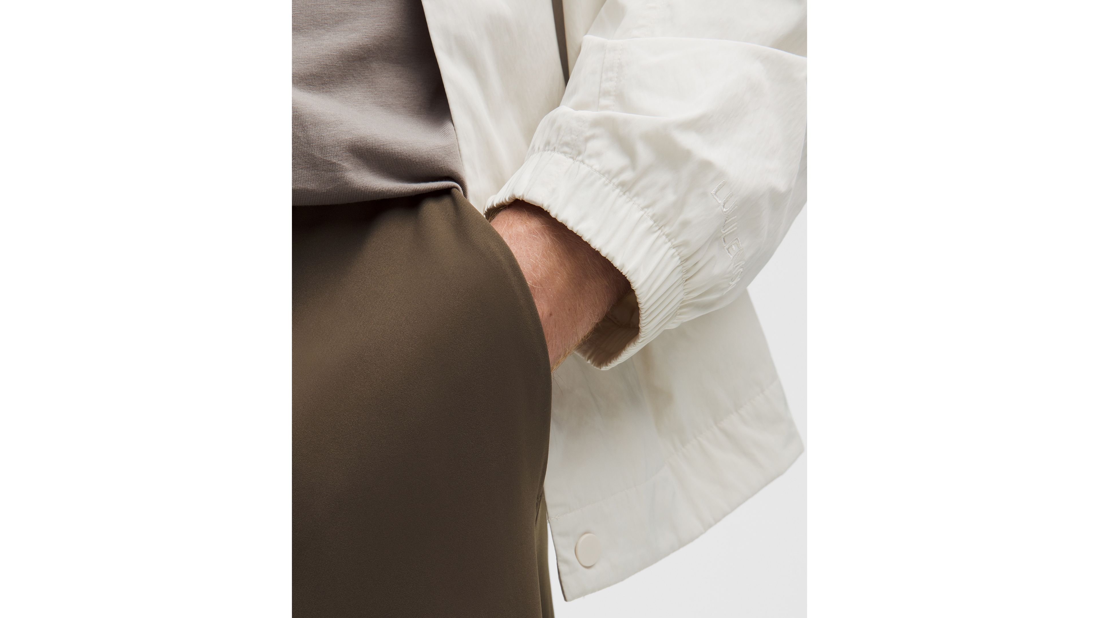 Men's Daydrift Relaxed-Fit Pleated Trouser Regular *No Belt Loops