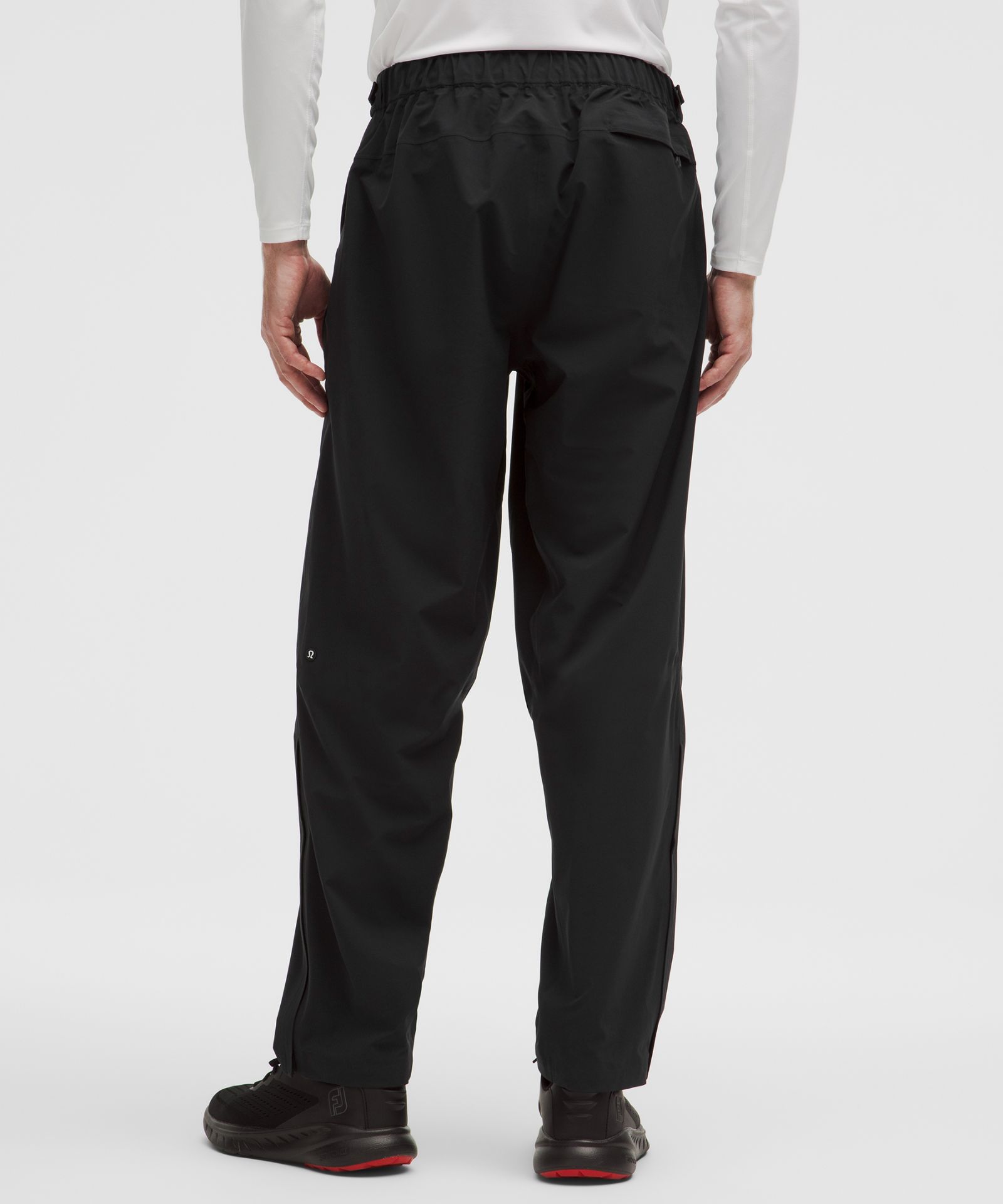Мужские брюки для гольфа Lululemon Waterproof Golf — фото 3