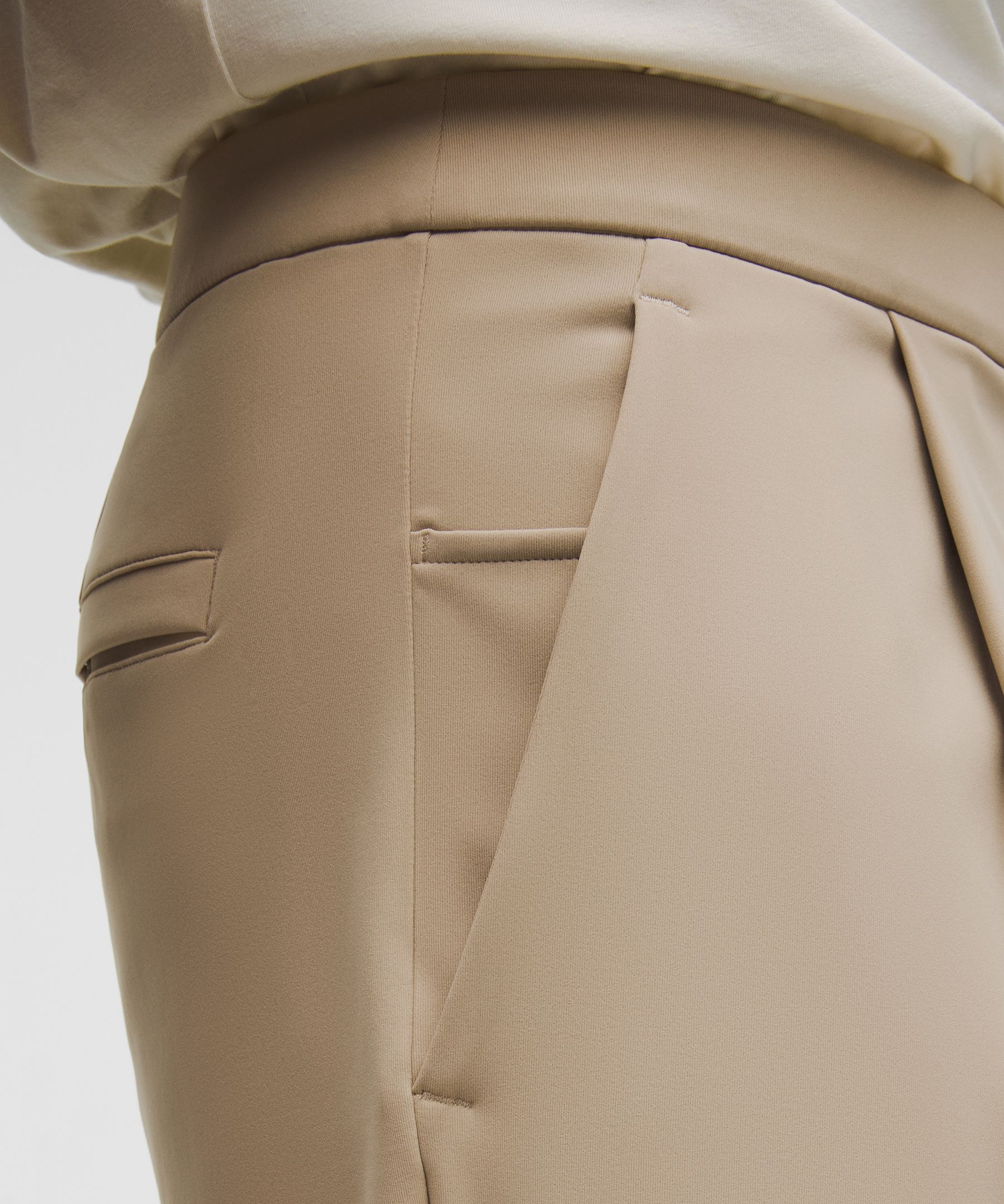 Men's Daydrift Relaxed-Fit Pleated Trouser *Regular