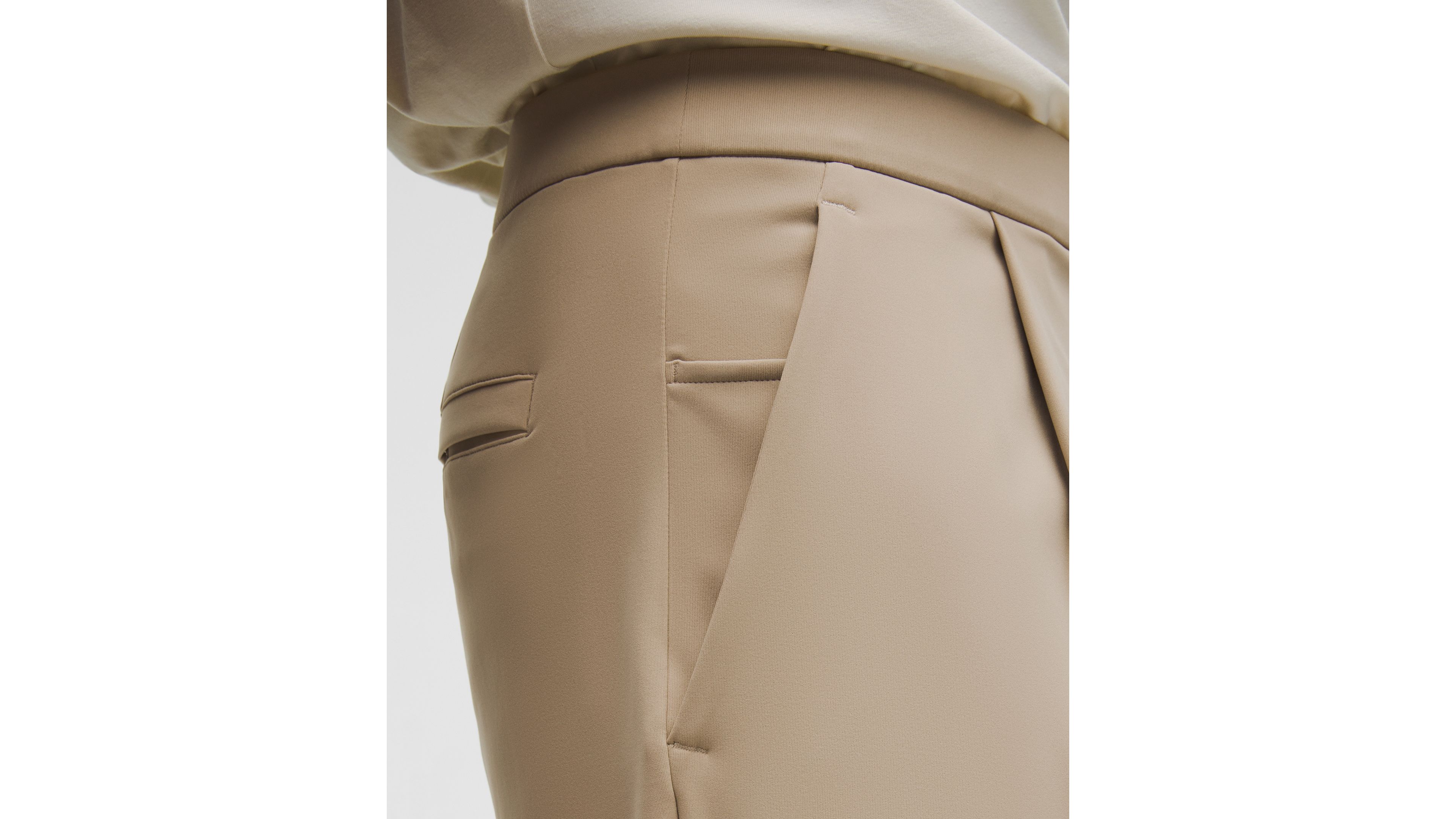 Men's Daydrift Relaxed-Fit Pleated Trouser Regular *No Belt Loops