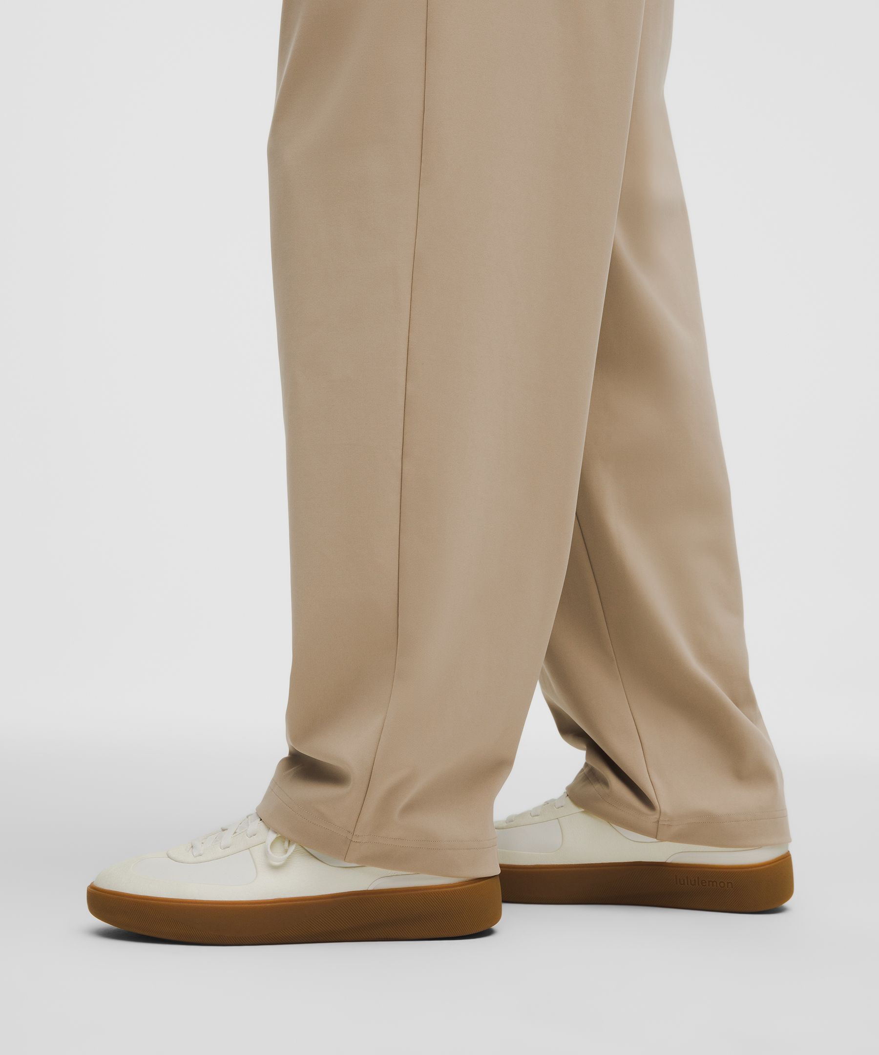 Men's Daydrift Relaxed-Fit Pleated Trouser *Regular