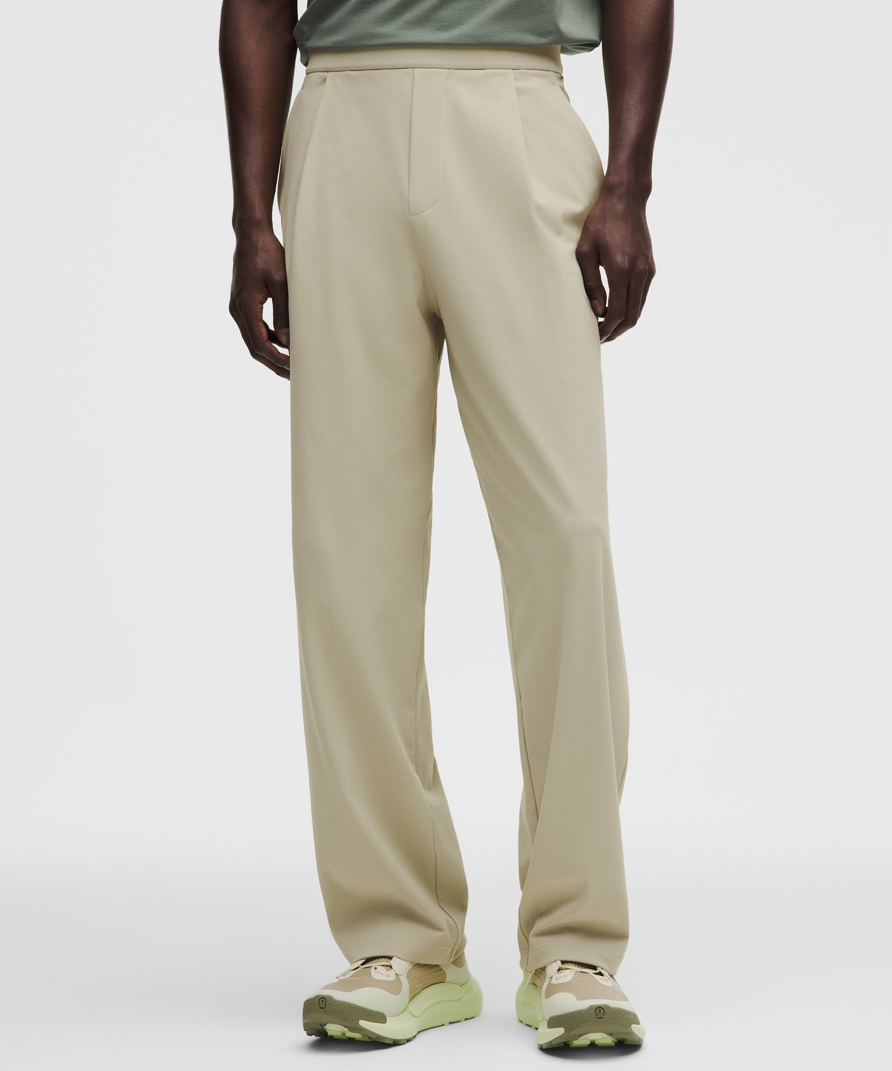 Men's Daydrift Relaxed-Fit Pleated Trouser *Regular