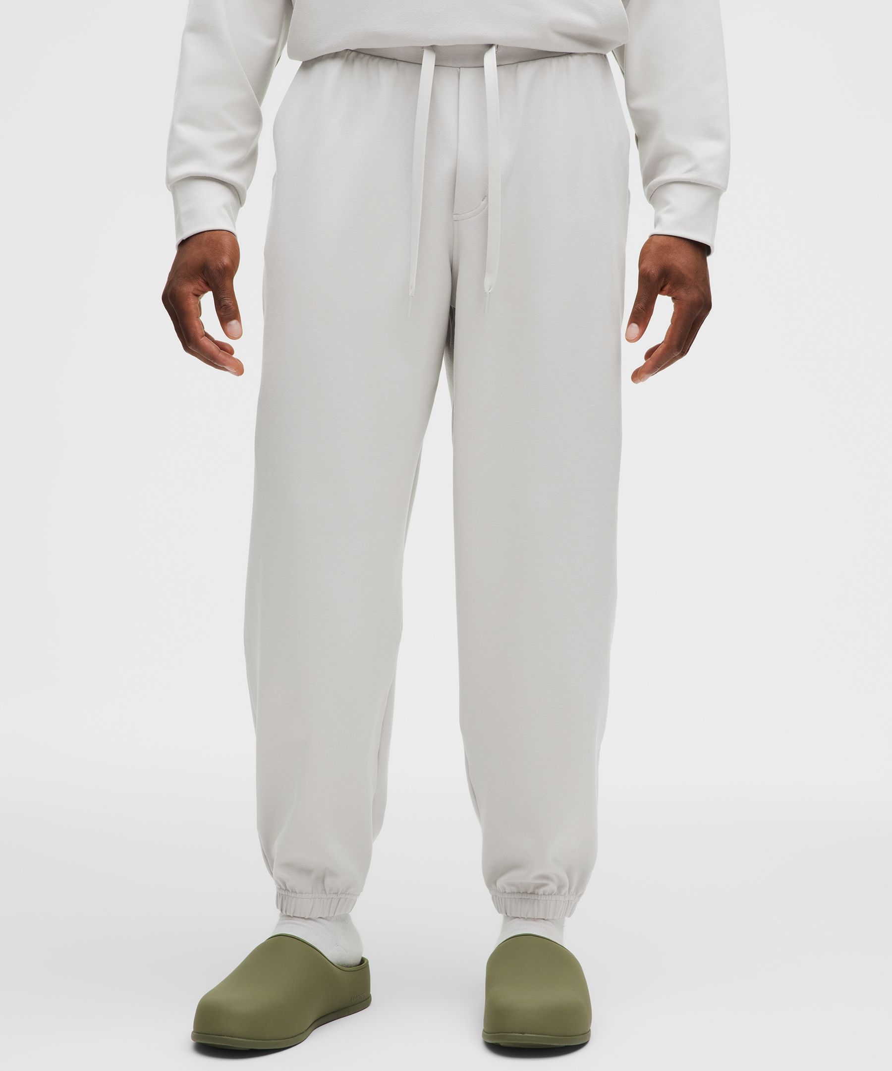 Heavyweight Soft Jersey Relaxed-Fit Jogger *Regular