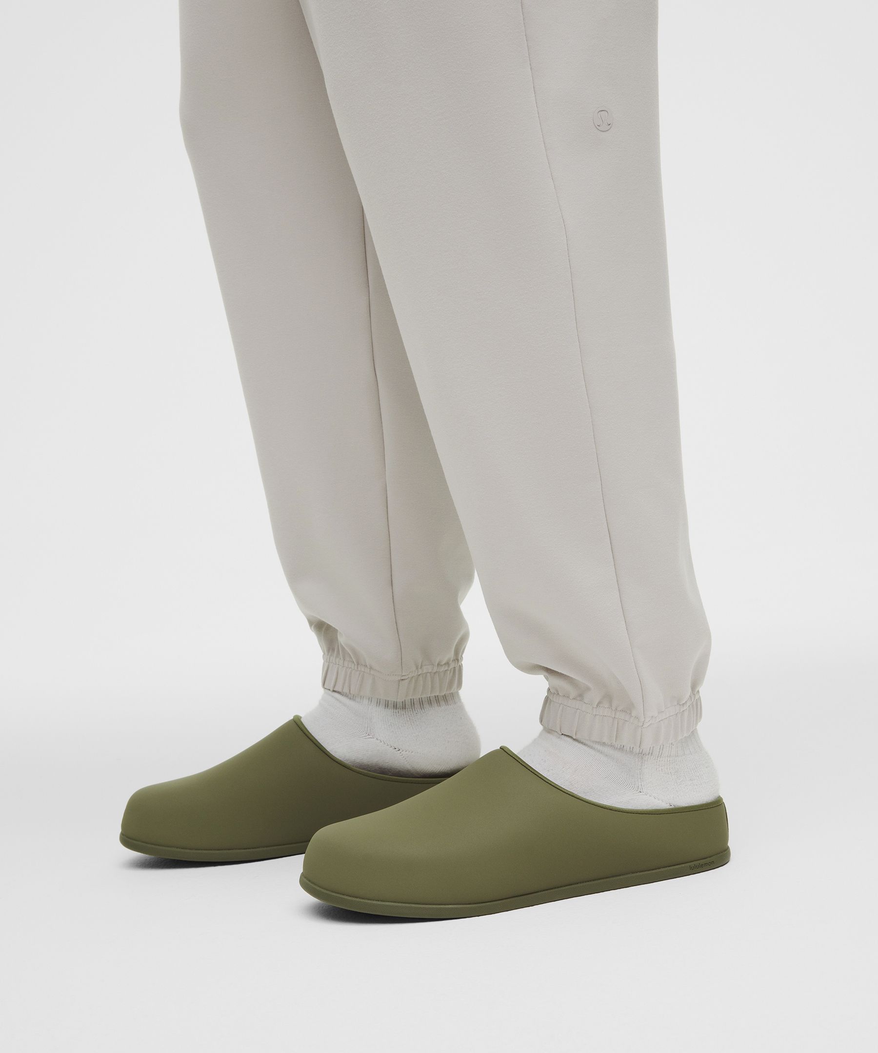 Heavyweight Soft Jersey Relaxed-Fit Jogger *Regular