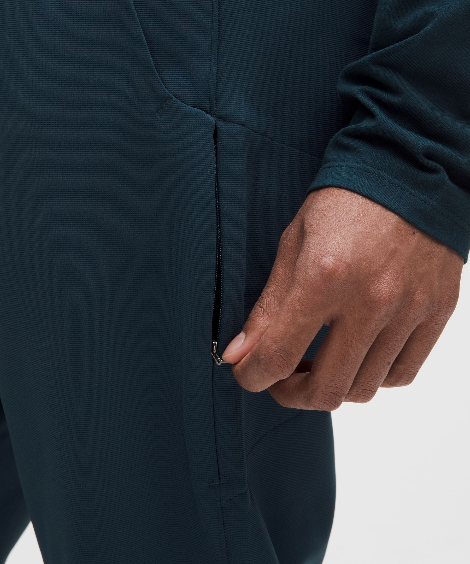 Sojourn Jogger *Regular