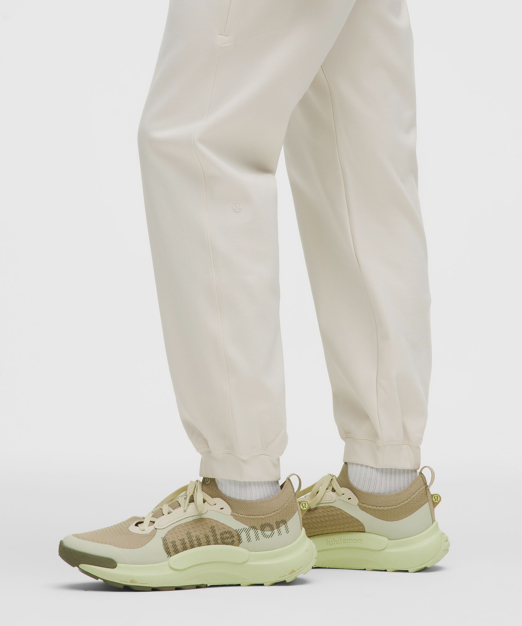 Sojourn Jogger *Regular