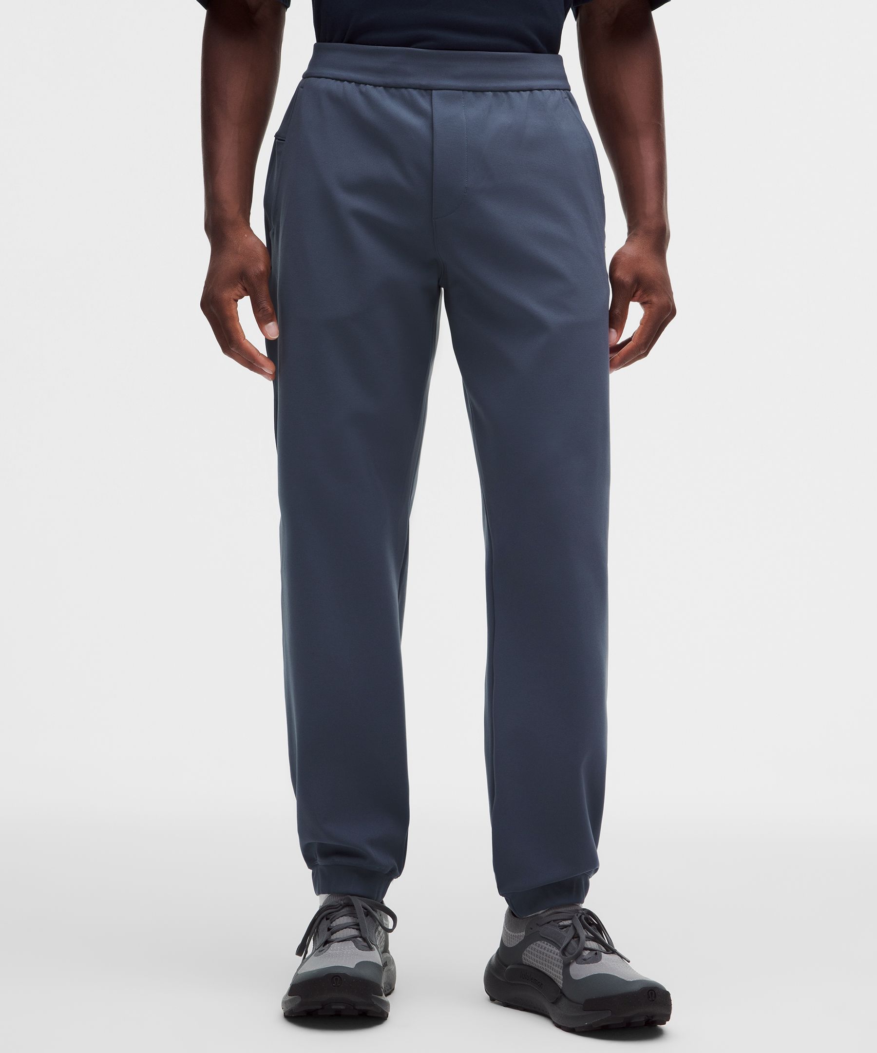 Sojourn Jogger *Regular