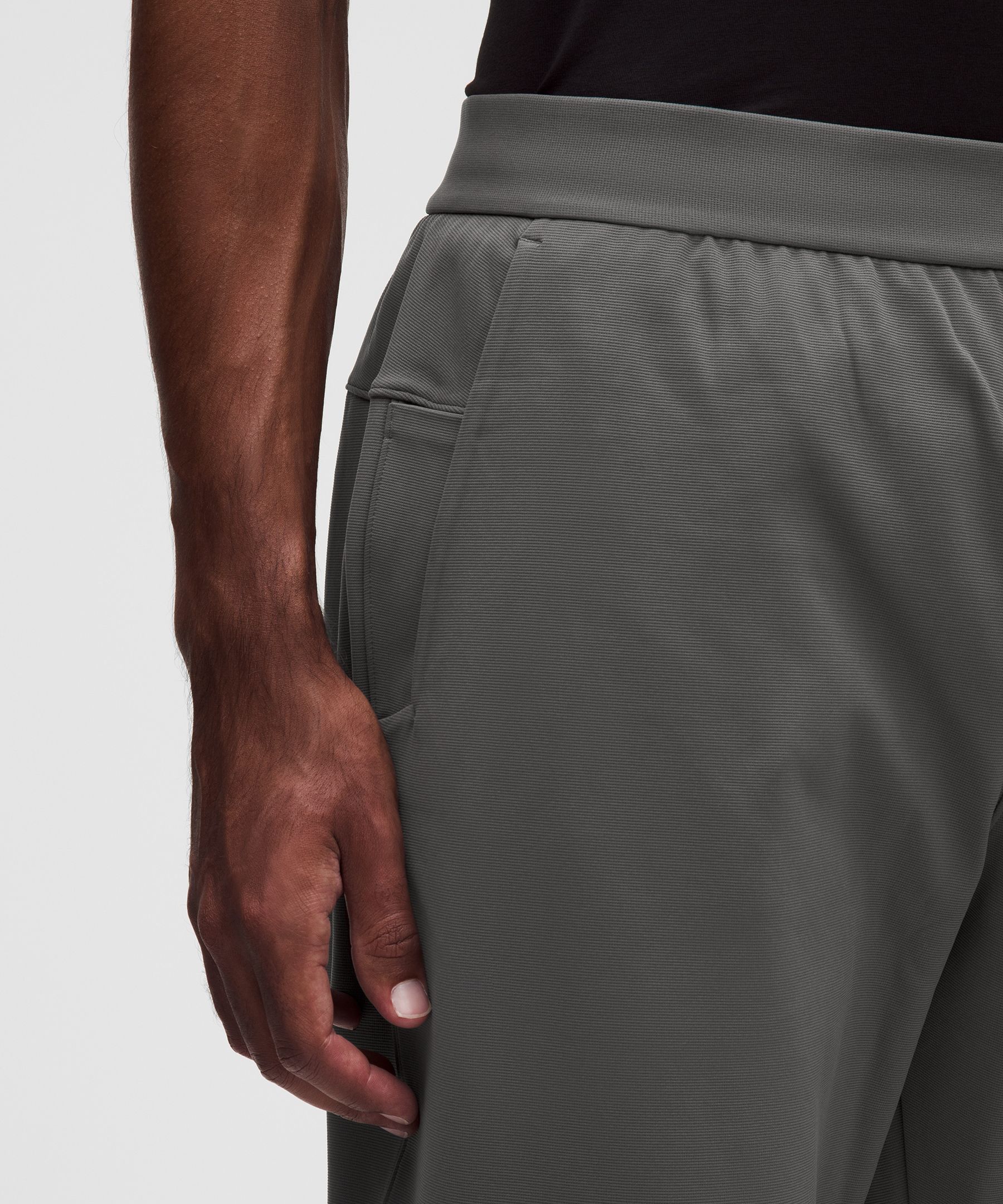 Sojourn Jogger *Regular