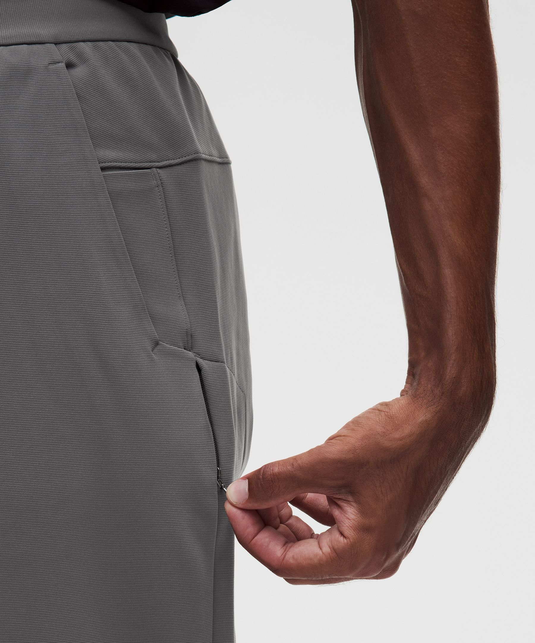 Sojourn Jogger *Regular