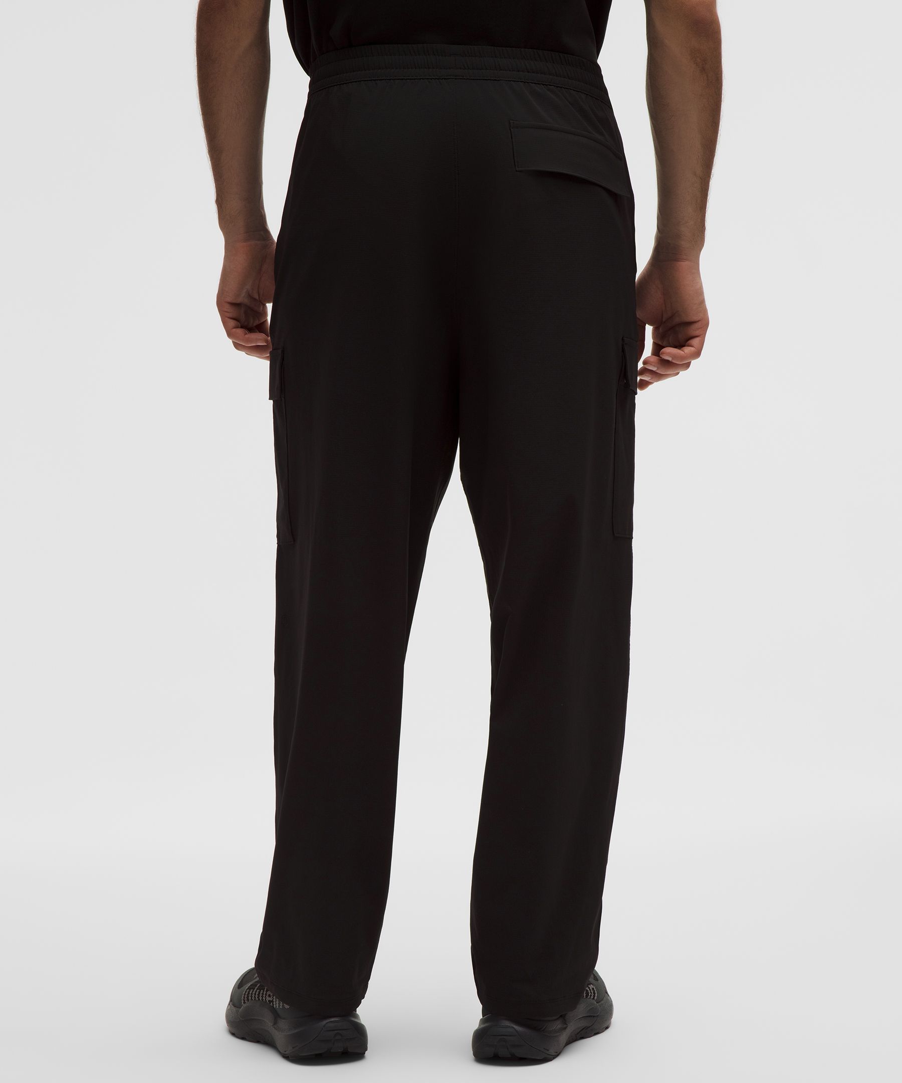 Stretch-Ripstop Relaxed Cargo Pant *Regular