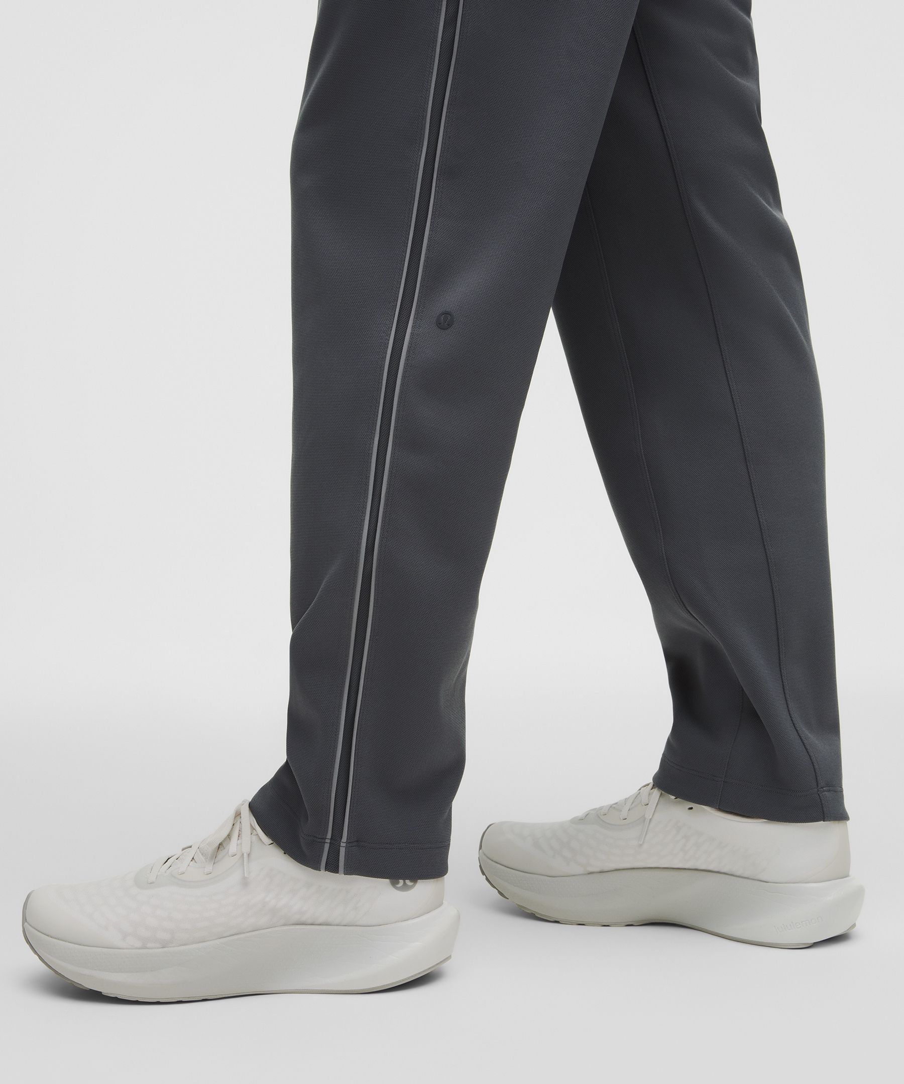 Pace Breaker Track Pant Regular
