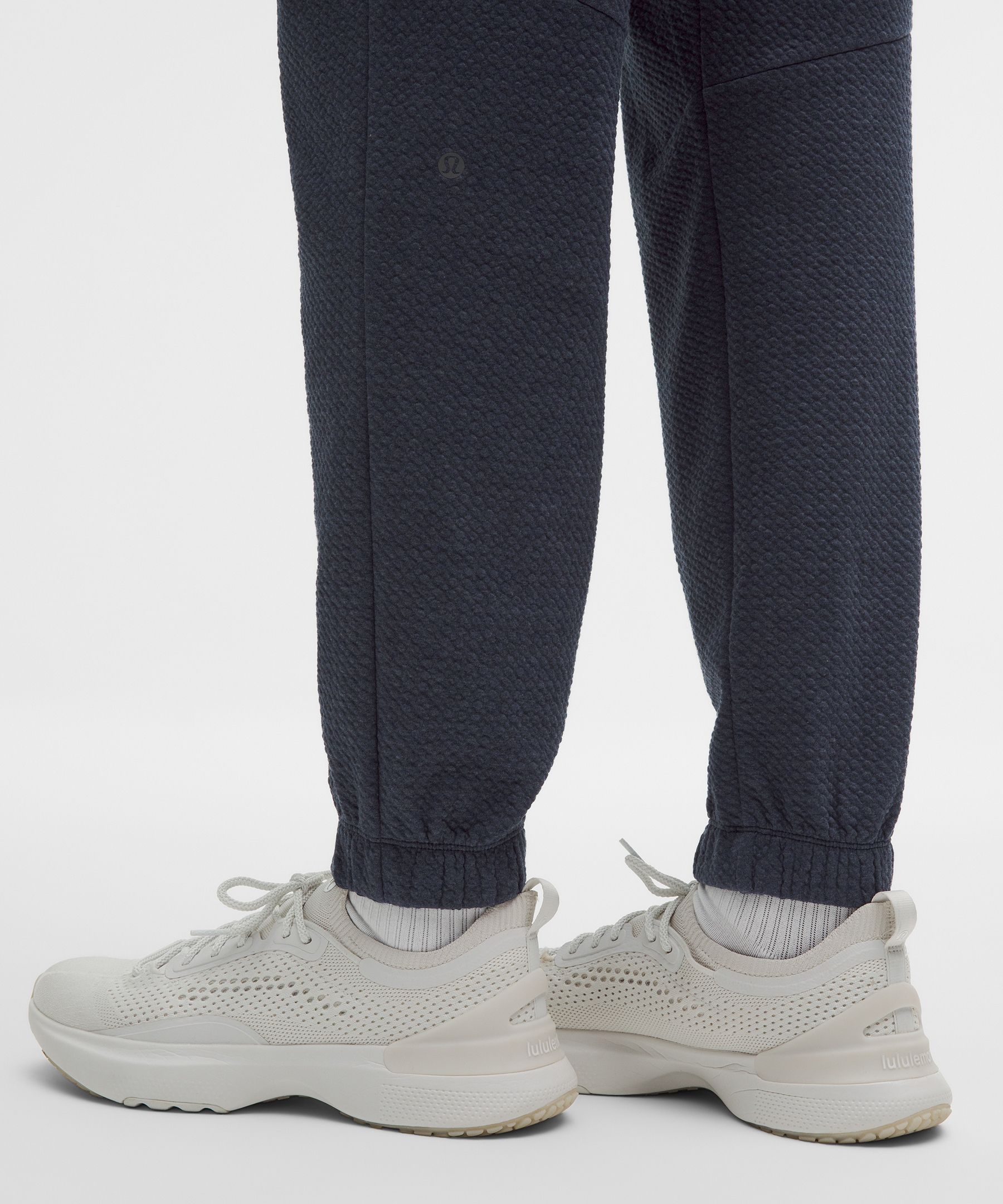 Ease The Day Jogger