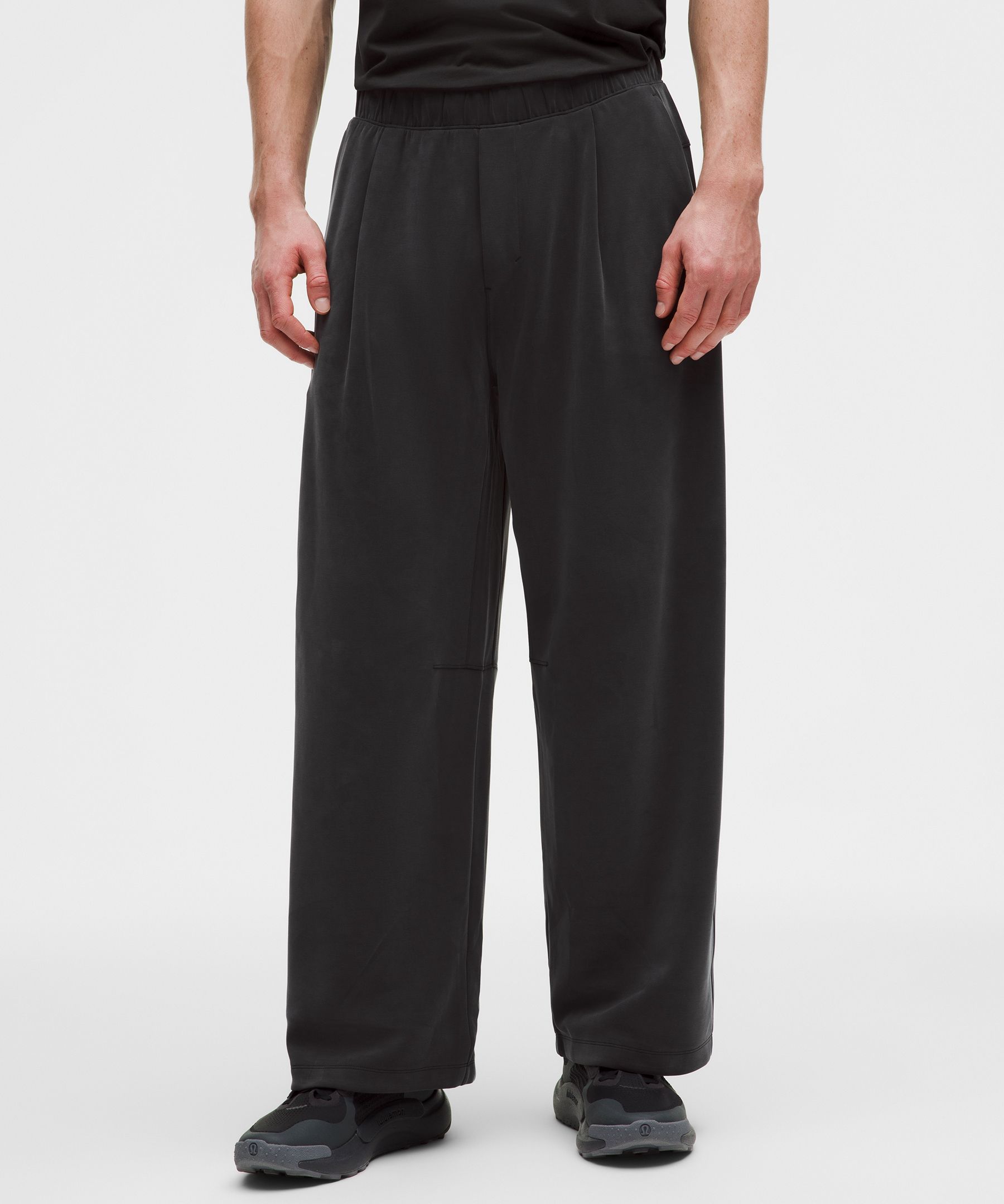 Softstreme Oversized Pull-On Pant *Regular