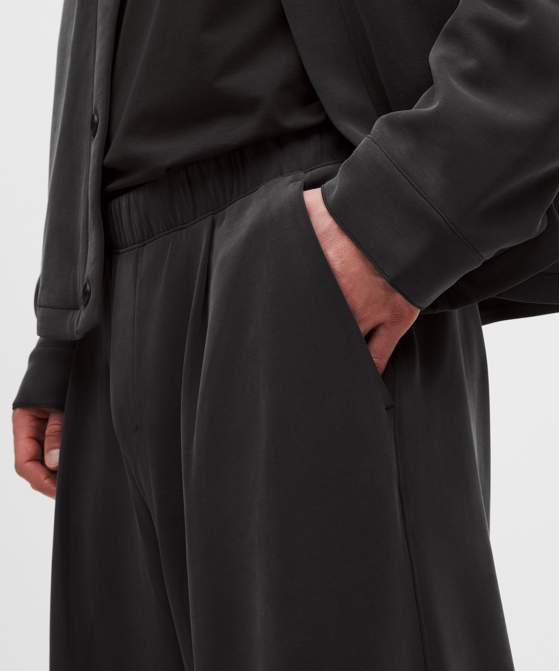 Softstreme Oversized Pull-On Pant *Regular