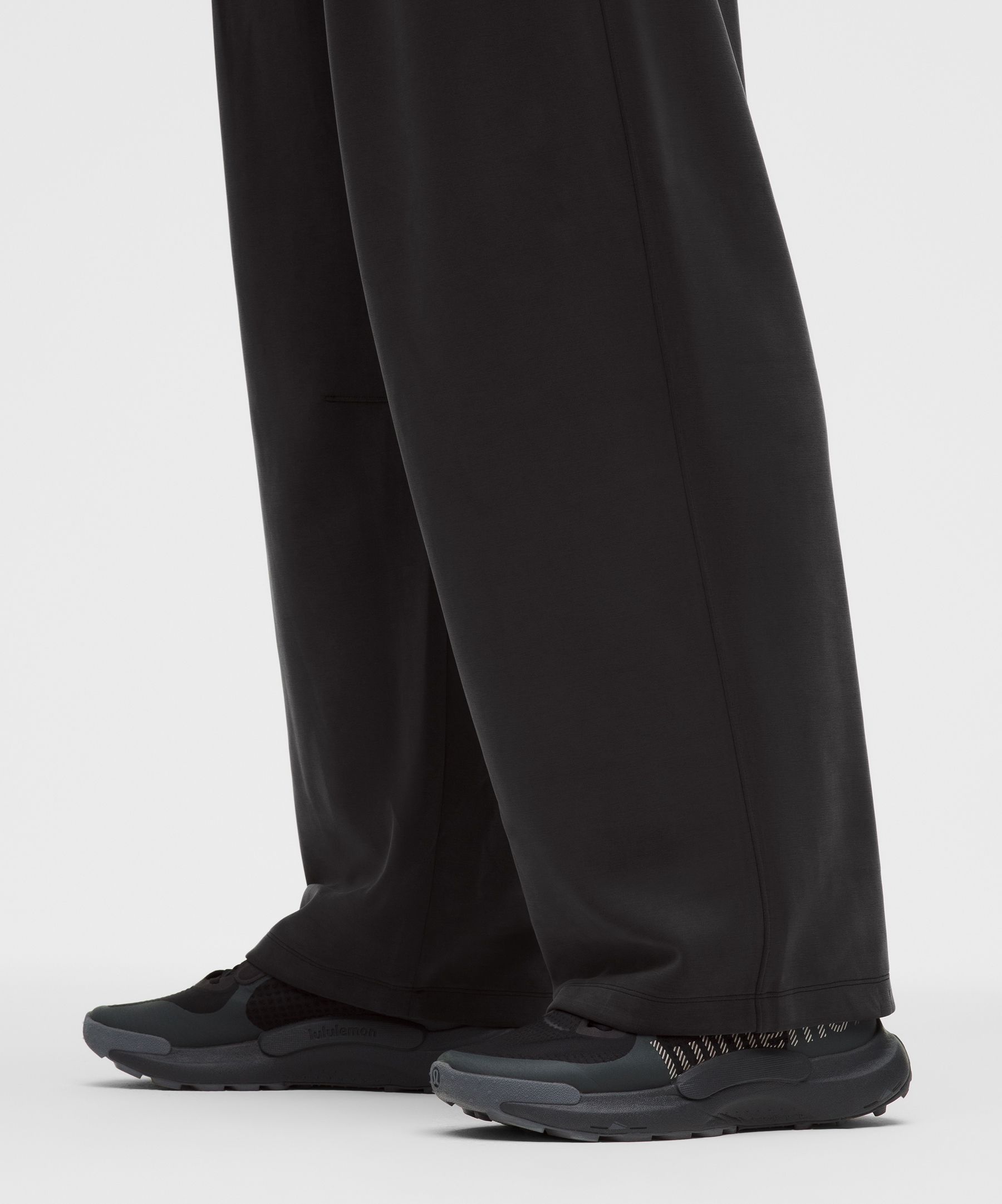 Softstreme Oversized Pull-On Pant *Regular
