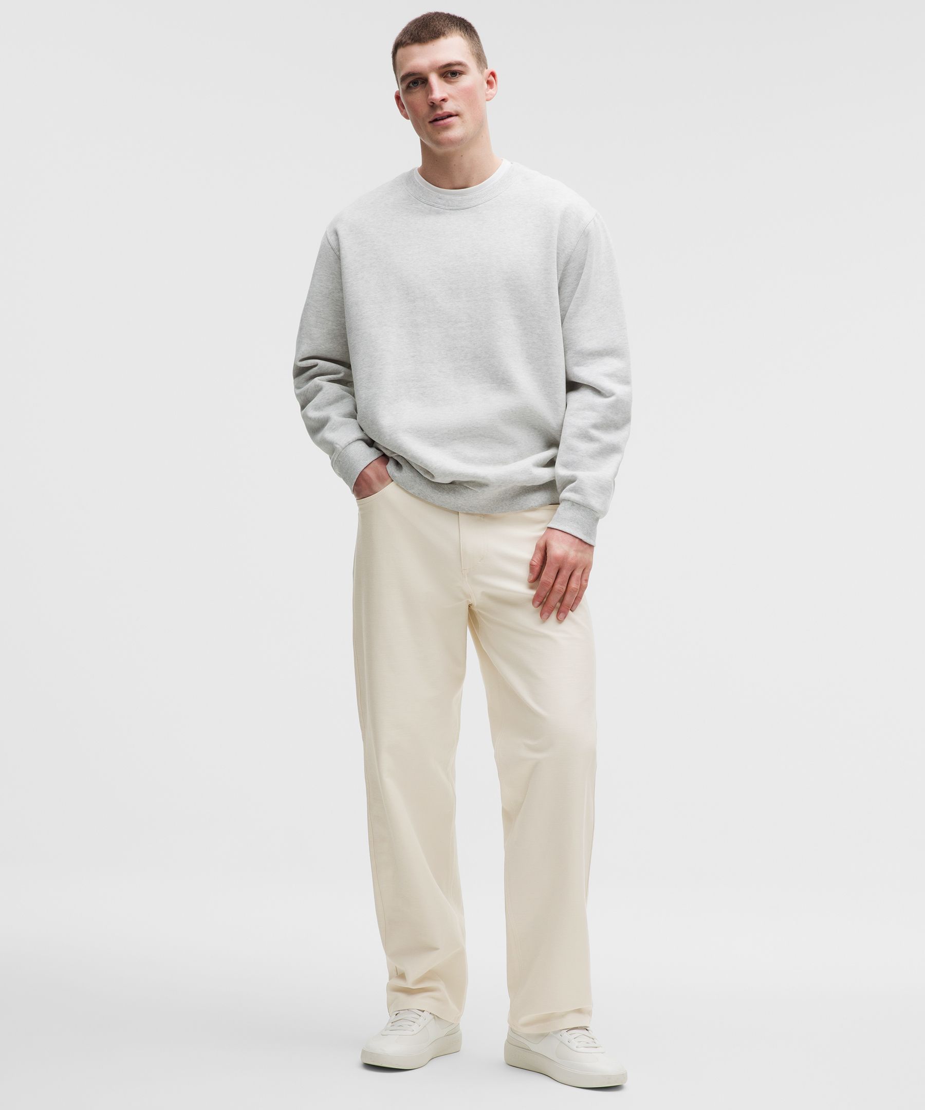 lululemon – Men’s EasyFive Loose-Straight Trousers 30L – Color White – Size 8