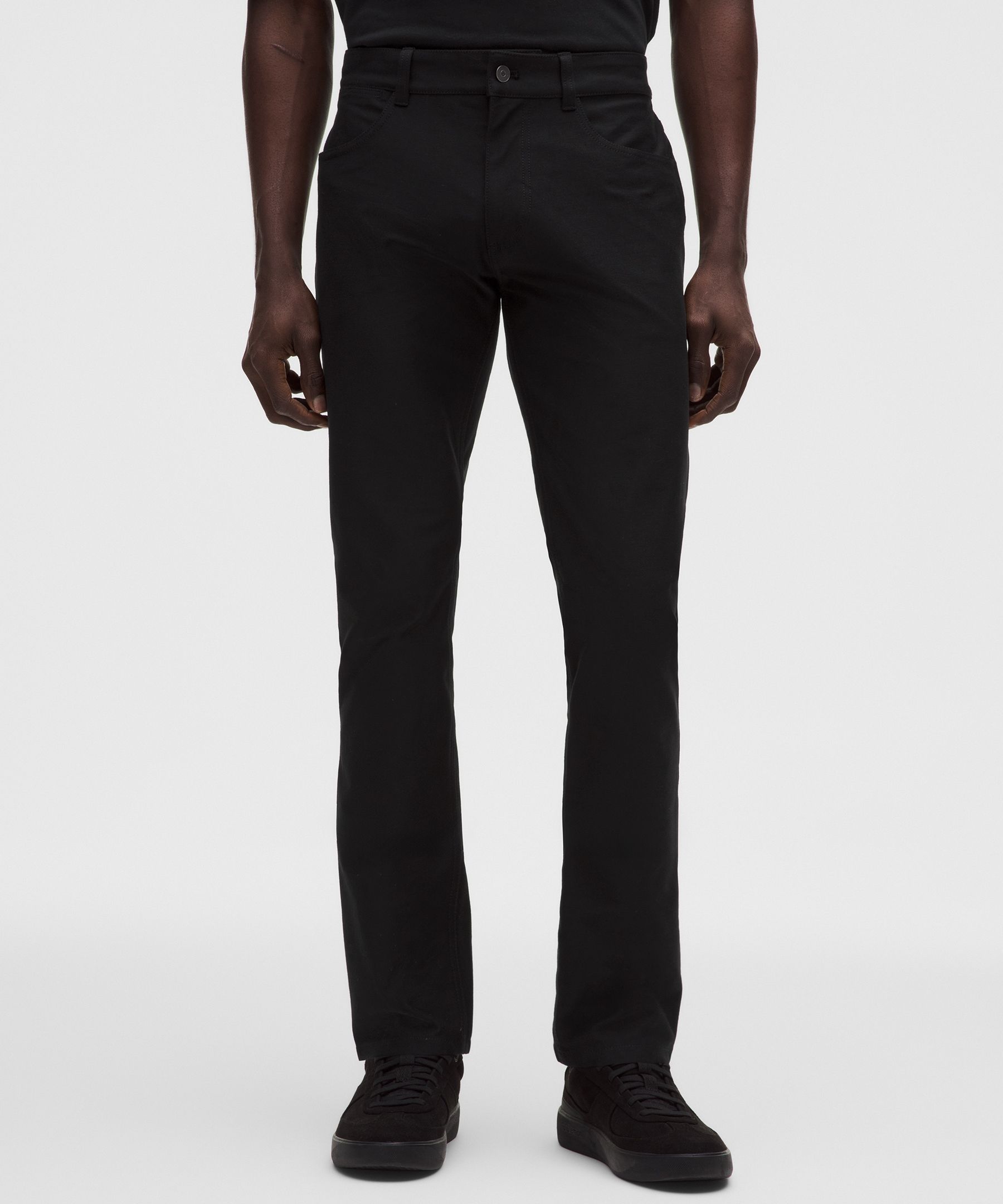 Pantalón EasyFive de corte slim y pierna recta 30L