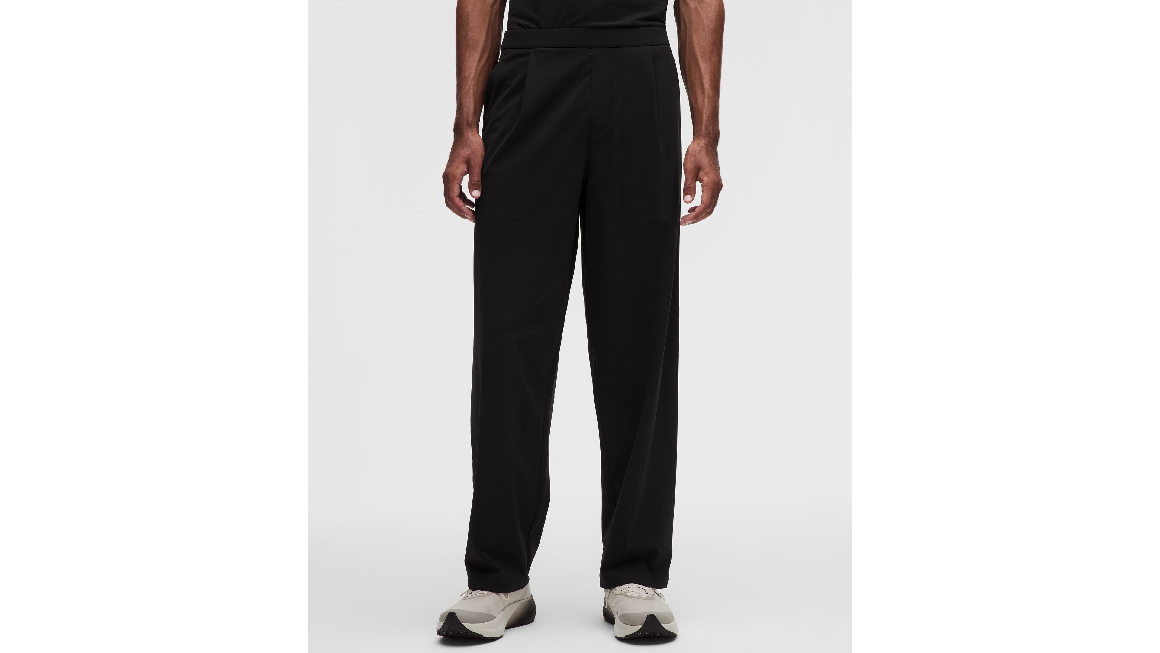 Men's Daydrift Relaxed-Fit Pleated Trouser Regular *No Belt Loops