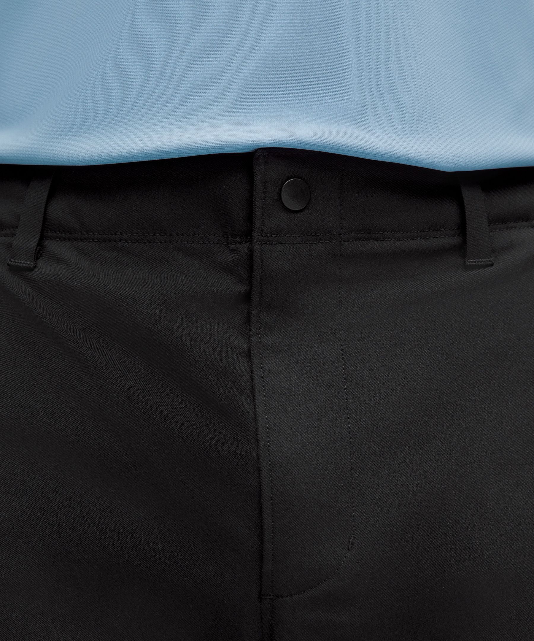 Pantalon de golf en serg&eacute; extensible coupe d&eacute;contract&eacute;e *Standard
