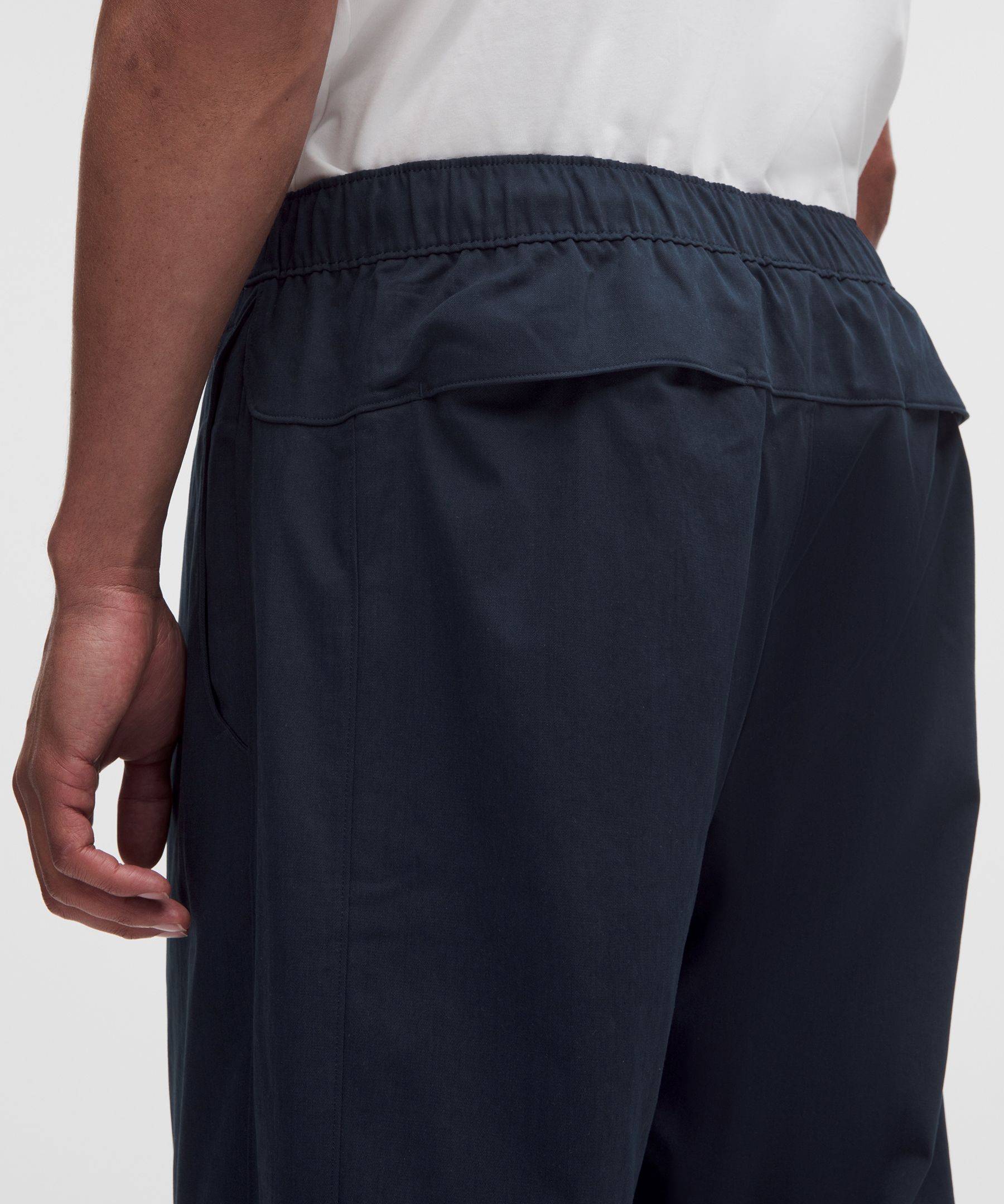 Pantalon Unshaken coupe d&eacute;contract&eacute;e taille &eacute;lastique *Standard