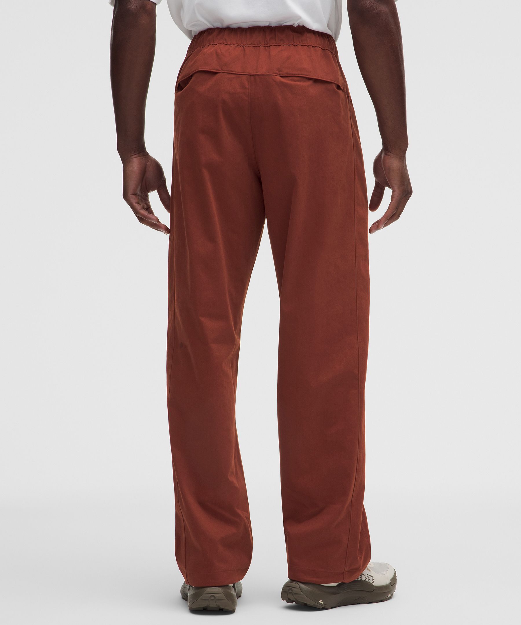 Pantalon Unshaken coupe d&eacute;contract&eacute;e taille &eacute;lastique *Standard