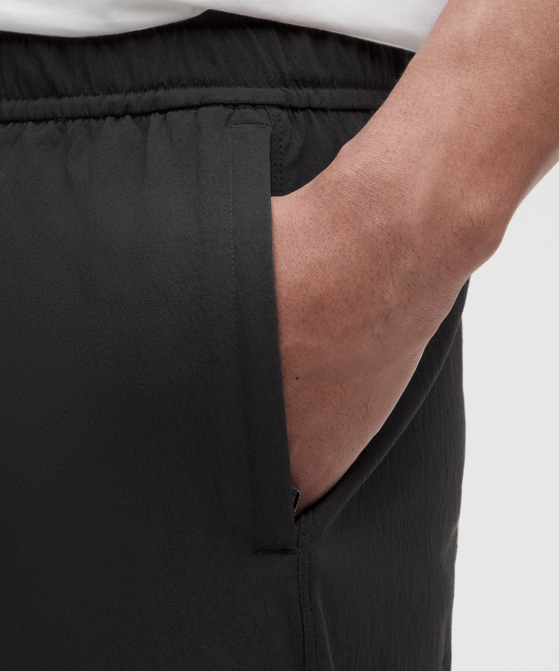 Pantalon de randonn&eacute;e d&eacute;contract&eacute; avec protection UV *Standard