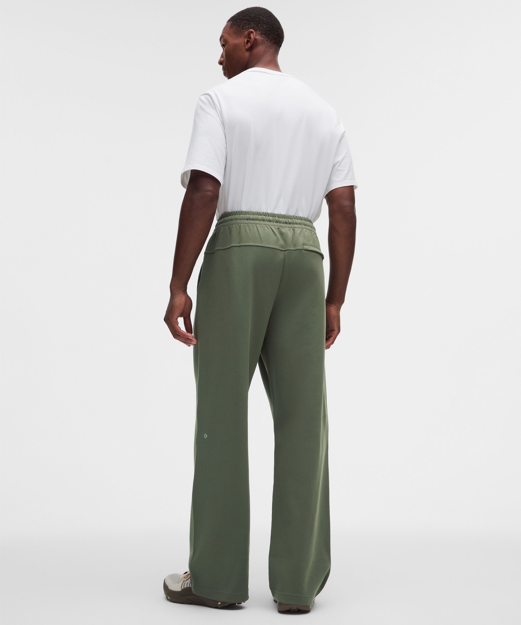 Pantalones deportivos Grand Standard *Largo est&aacute;ndar