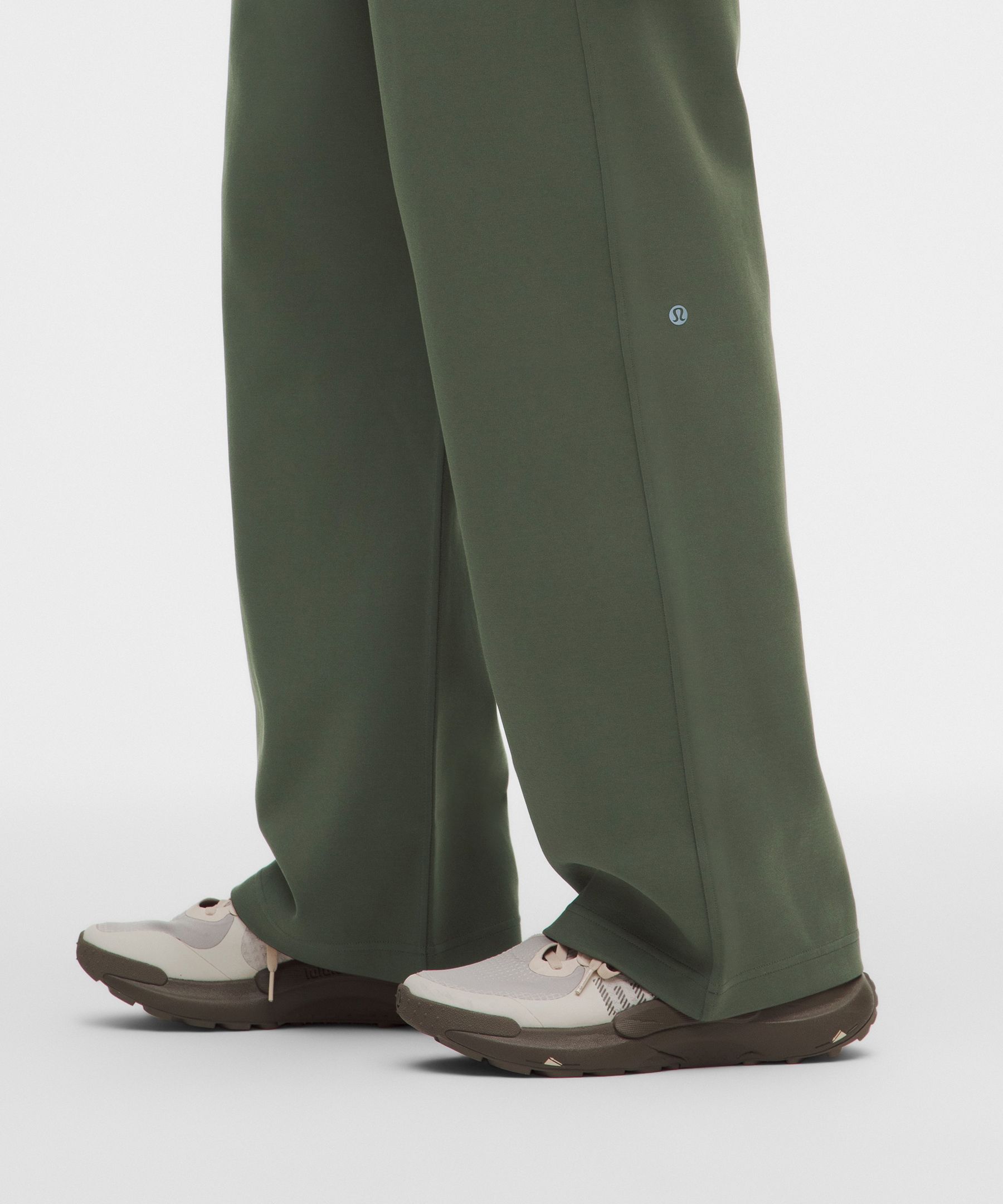 Pantalones deportivos Grand Standard *Largo est&aacute;ndar