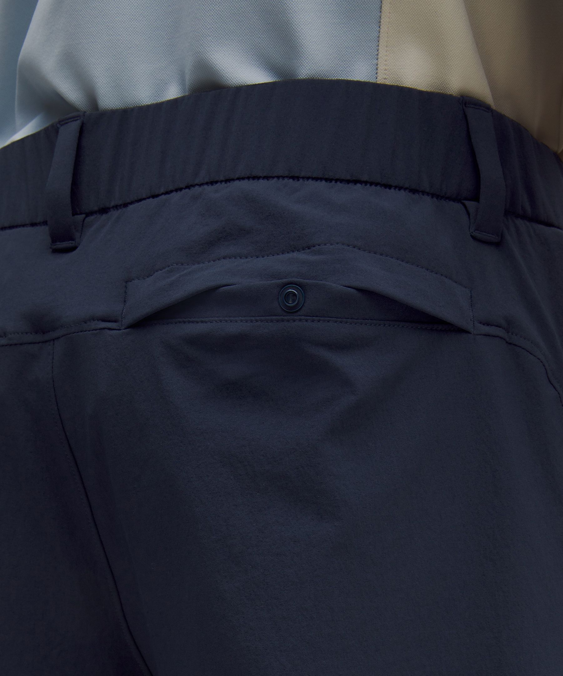 Water-Repellent Relaxed-Fit Golf Pant *Regular