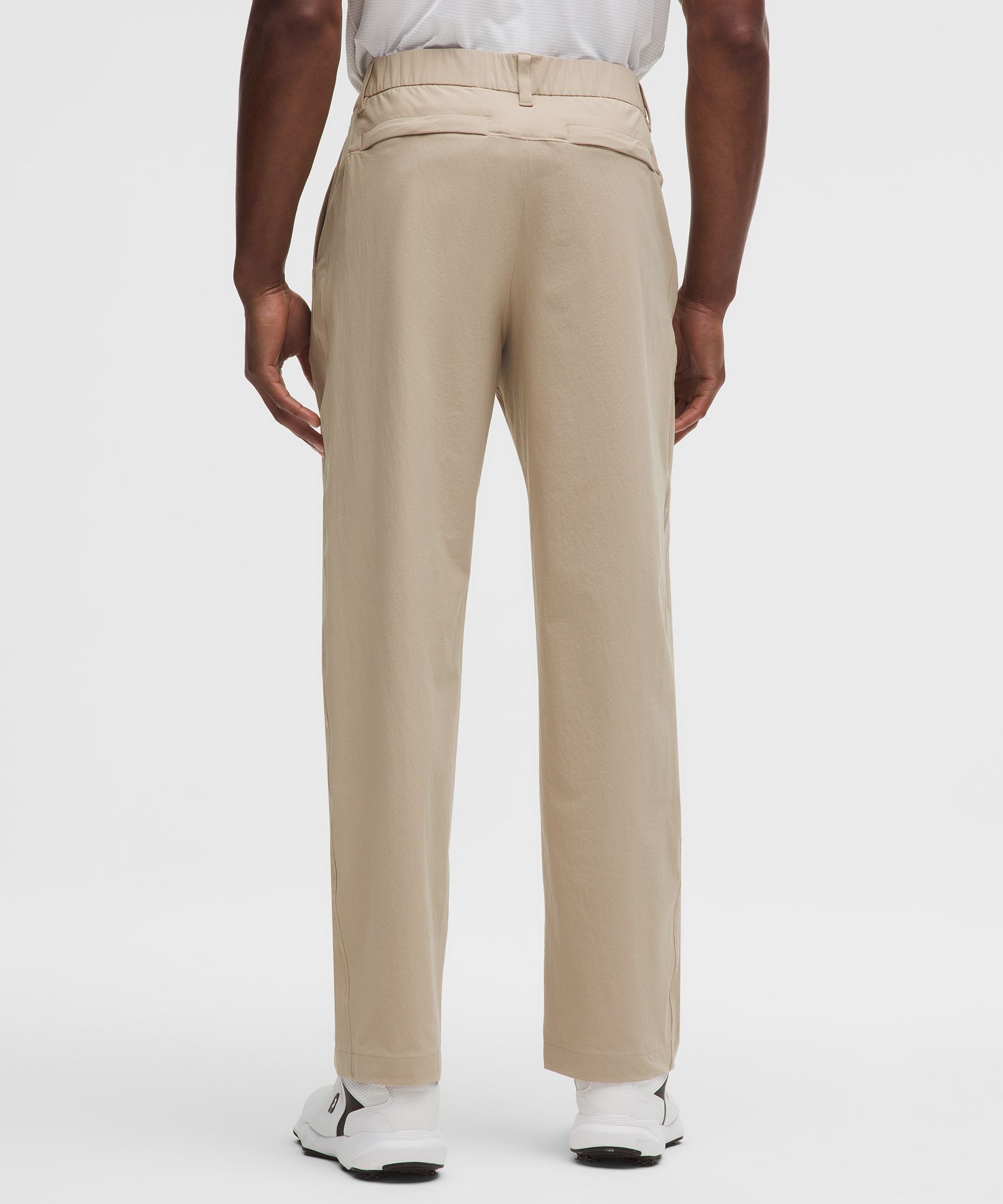 Water-Repellent Relaxed-Fit Golf Pant *Regular