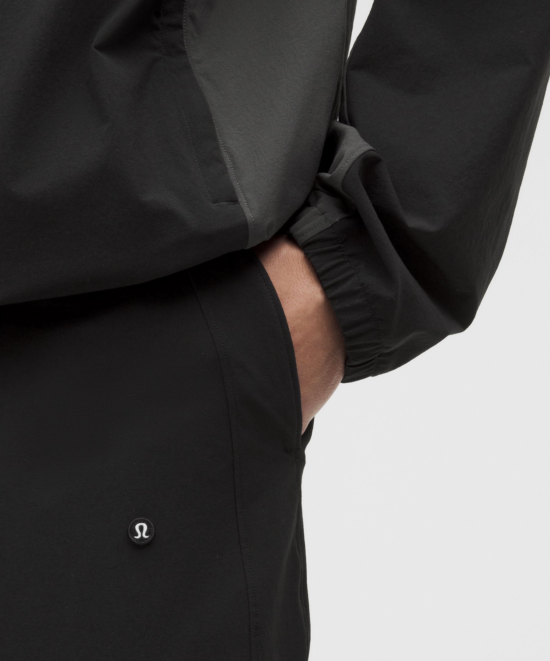 Water-Repellent Relaxed-Fit Golf Pant *Regular